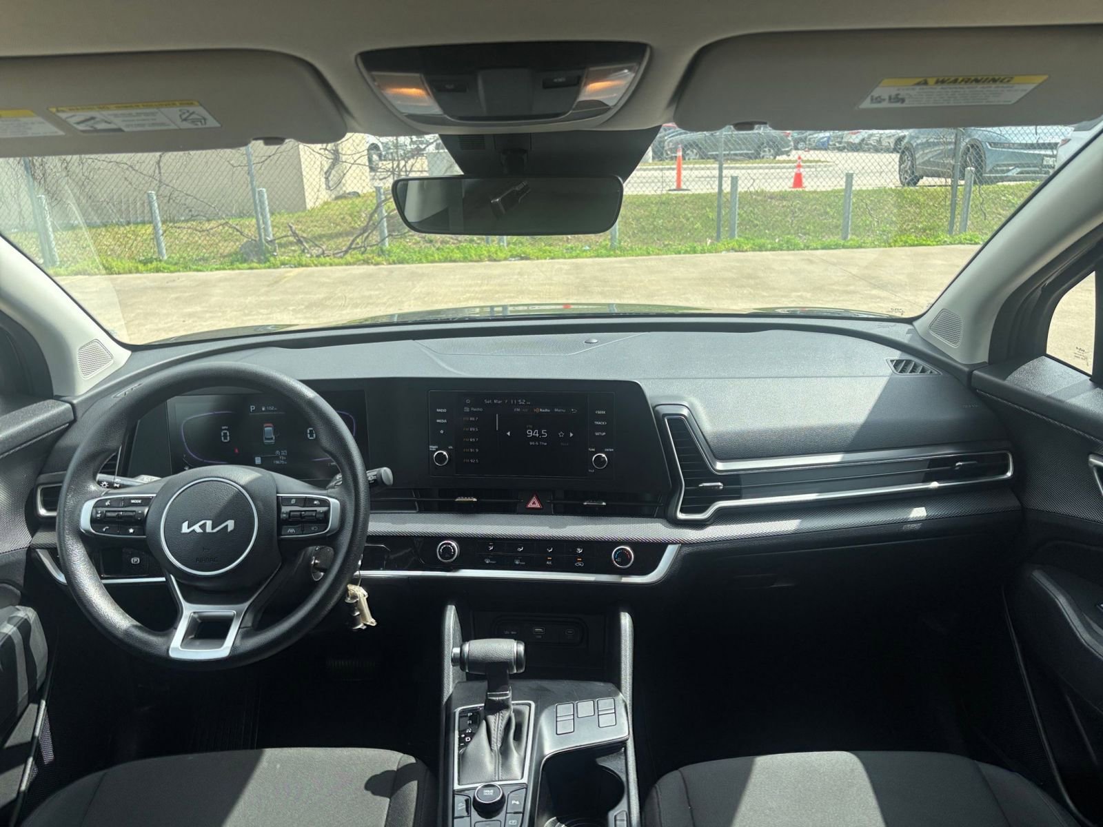 Thumbnail: 2025 Kia Sportage - 32