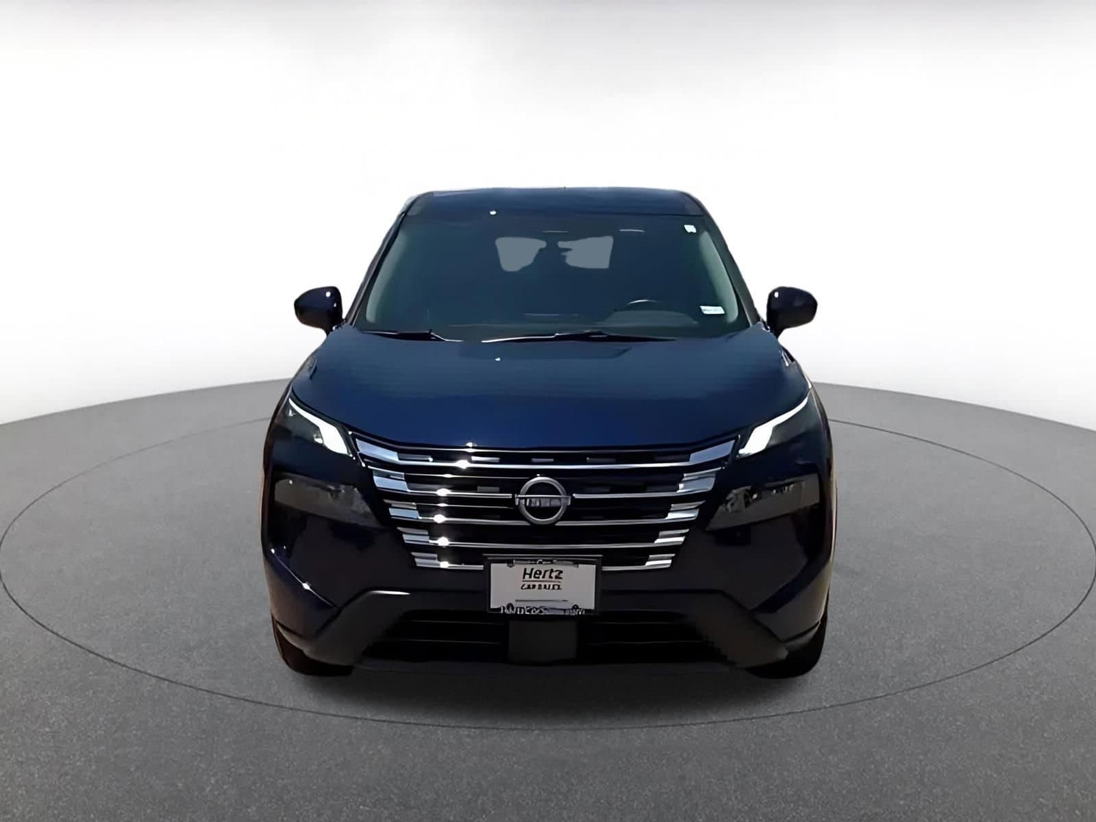Thumbnail: 2025 Nissan Rogue - 4