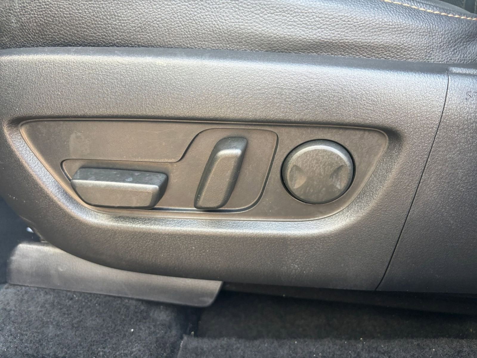 Thumbnail: 2025 Mazda CX-70 - 24