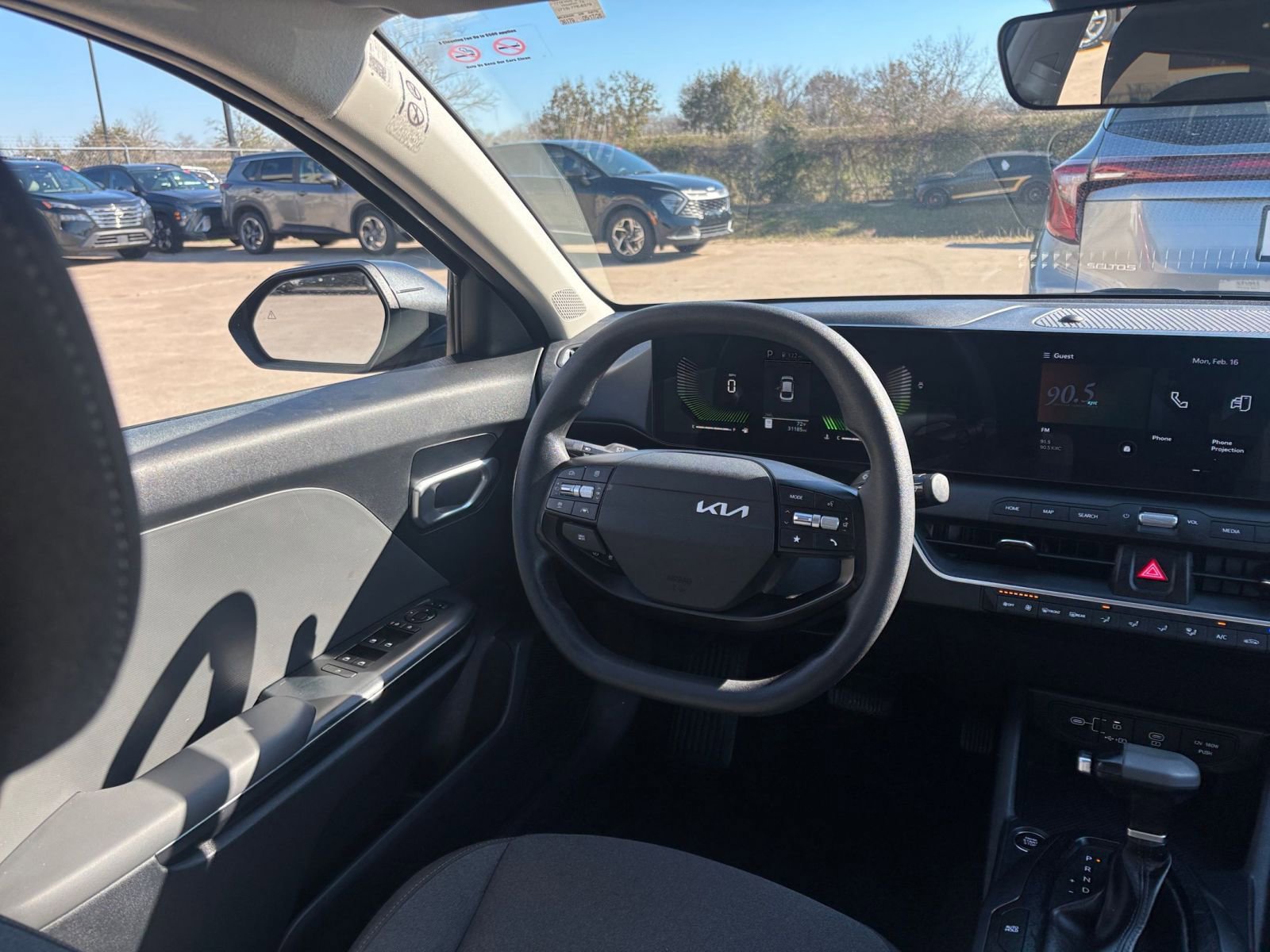 Thumbnail: 2025 Kia K4 - 32