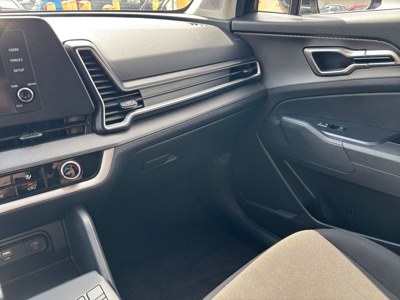 Thumbnail: 2025 Kia Sportage - 34