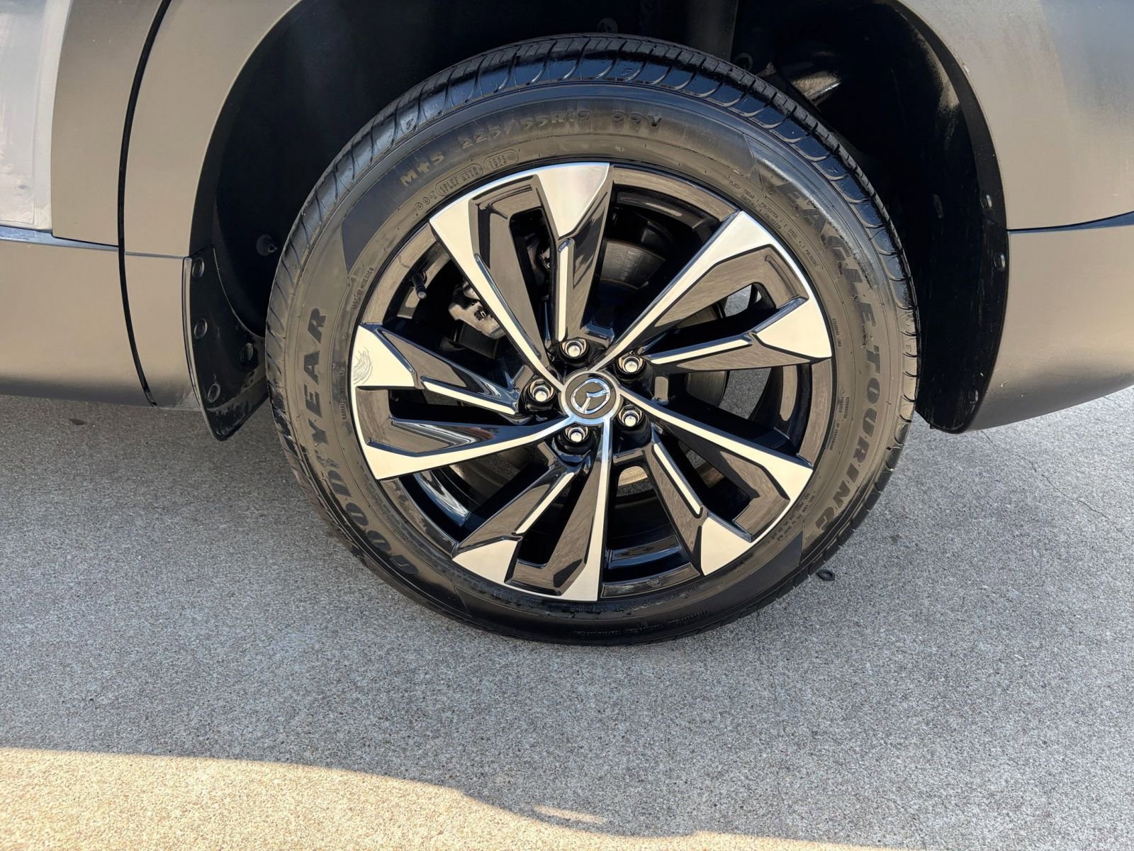 Thumbnail: 2025 Mazda CX-50 - 32