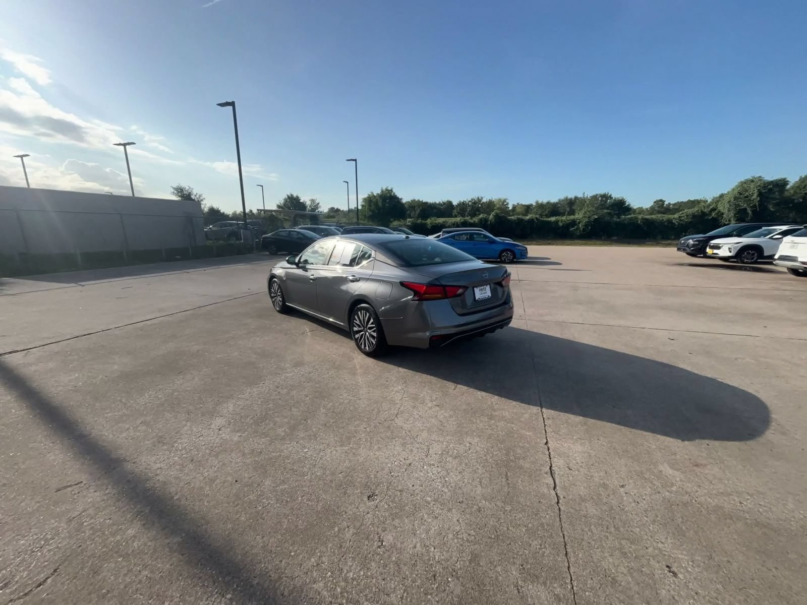 Thumbnail: 2025 Nissan Altima - 10