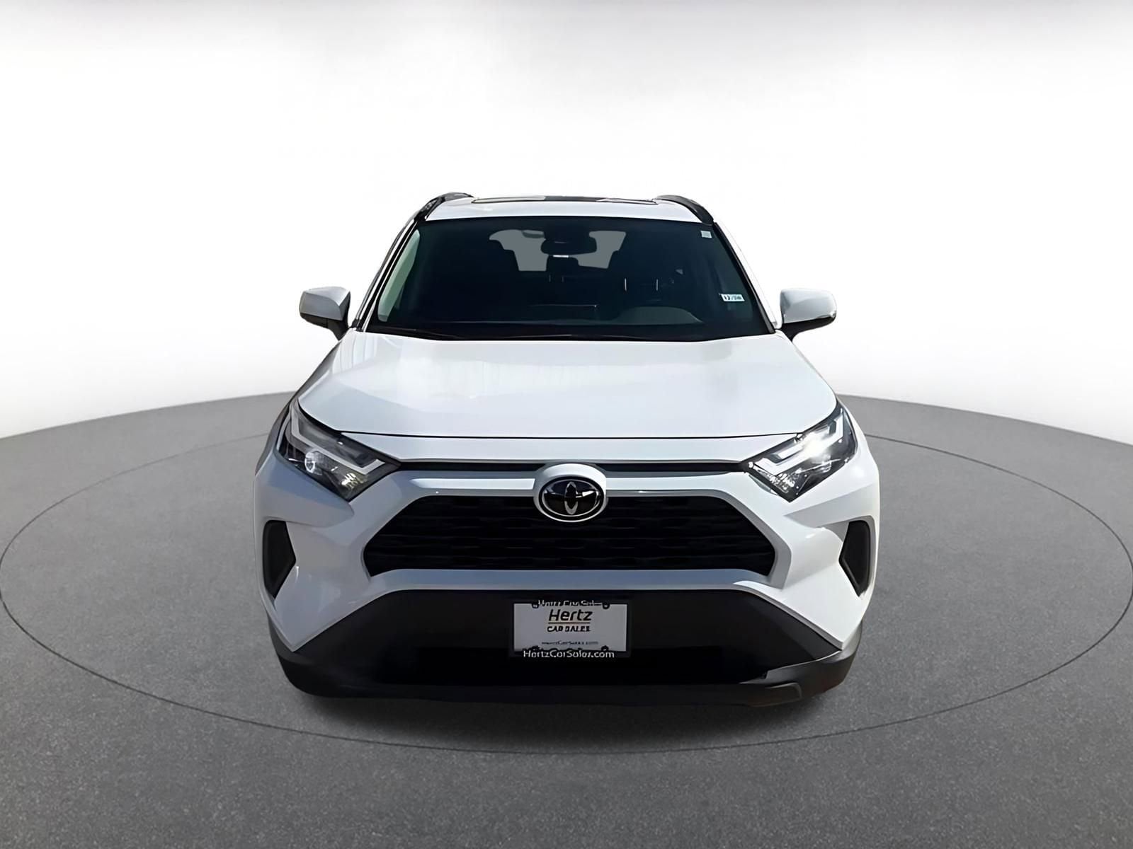 Thumbnail: 2025 Toyota RAV4 - 4