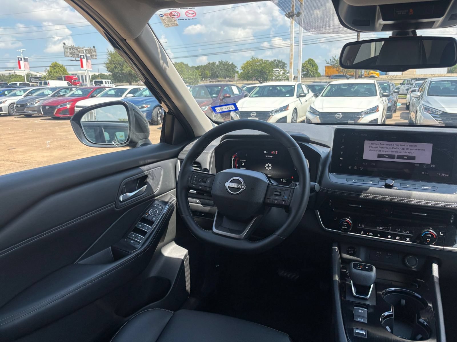 Thumbnail: 2026 Nissan Rogue - 32