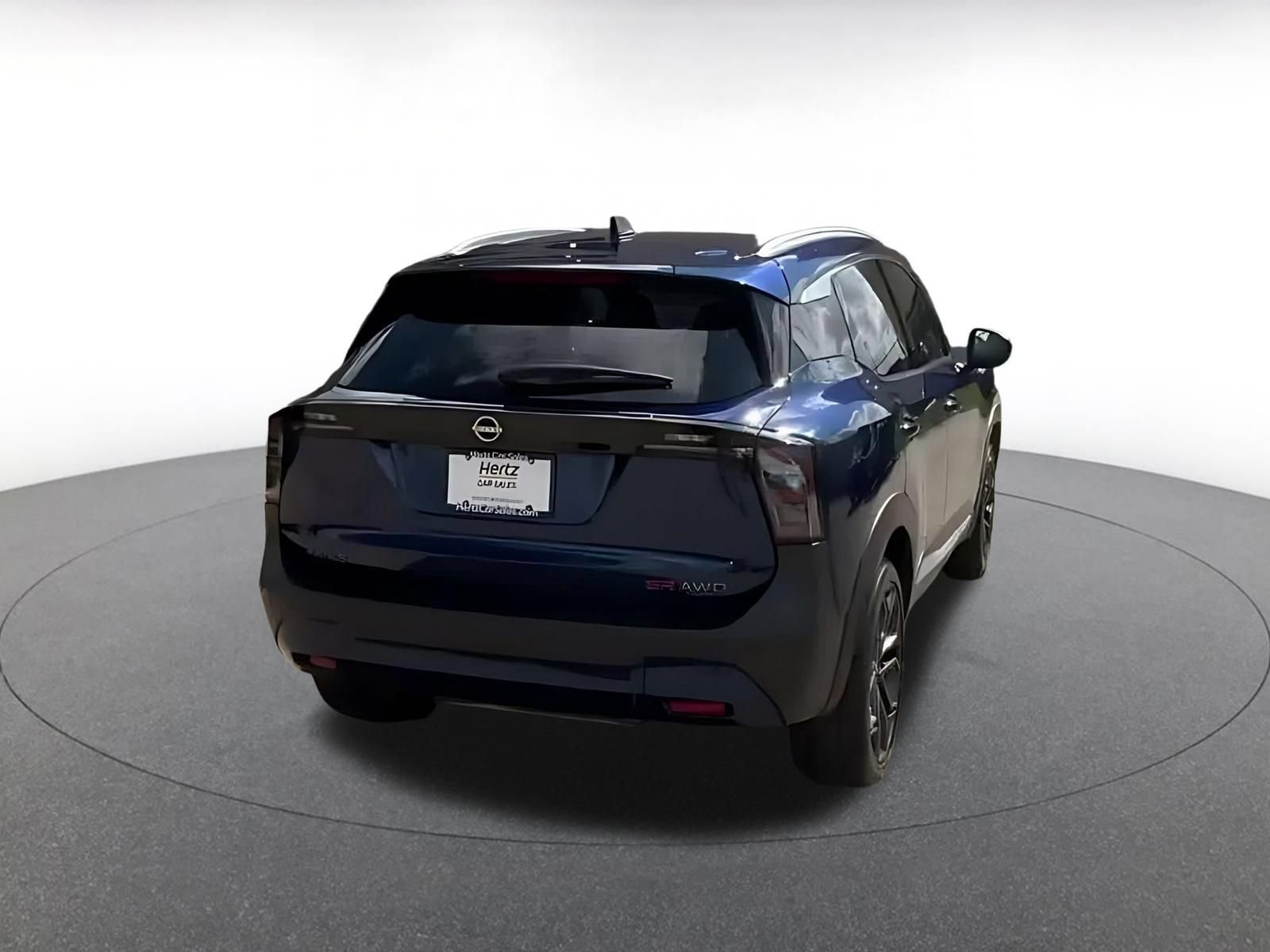 Thumbnail: 2026 Nissan Kicks - 14