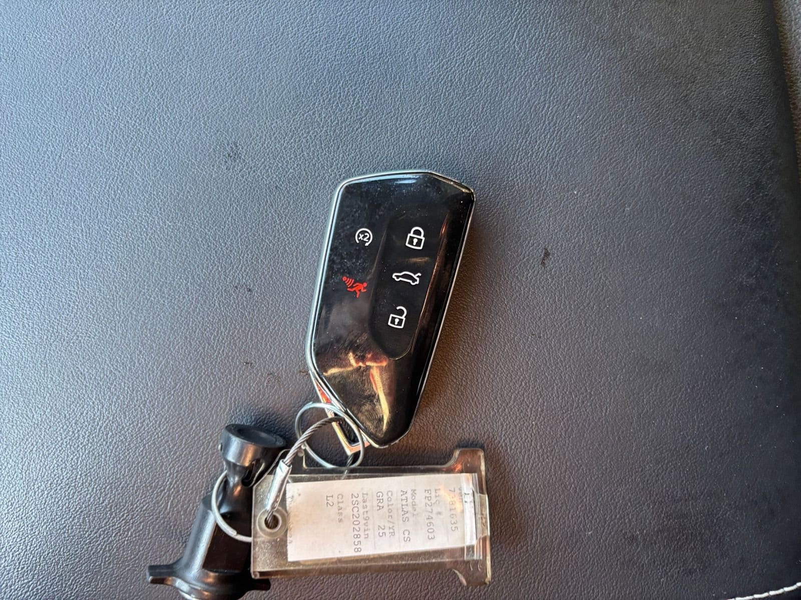 Thumbnail: 2025 Volkswagen Atlas - 22