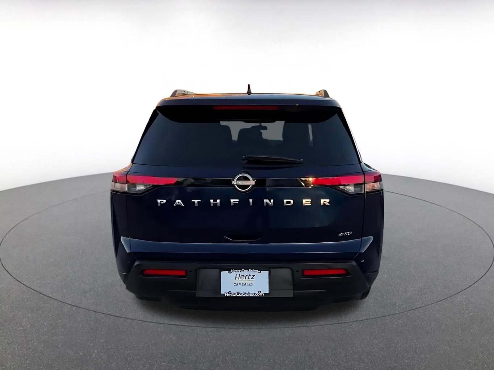 Thumbnail: 2025 Nissan Pathfinder - 12