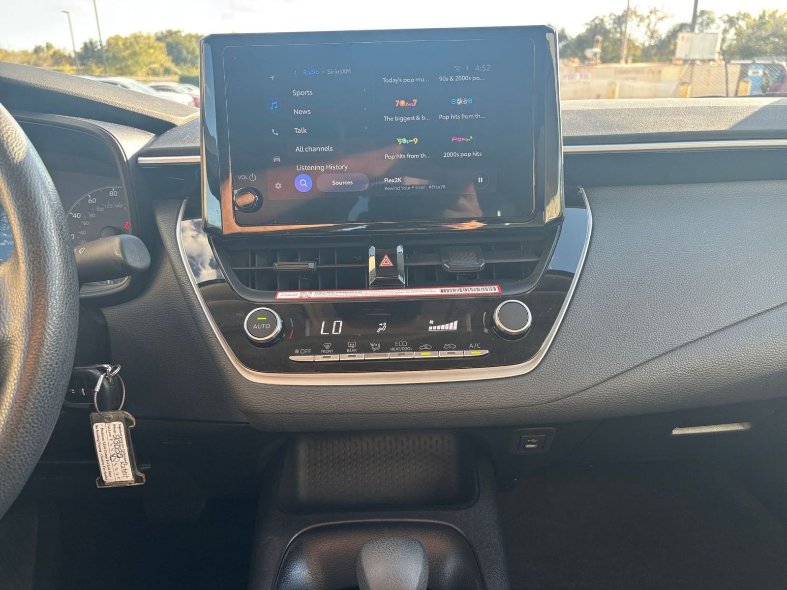 Thumbnail: 2025 Toyota Corolla - 18