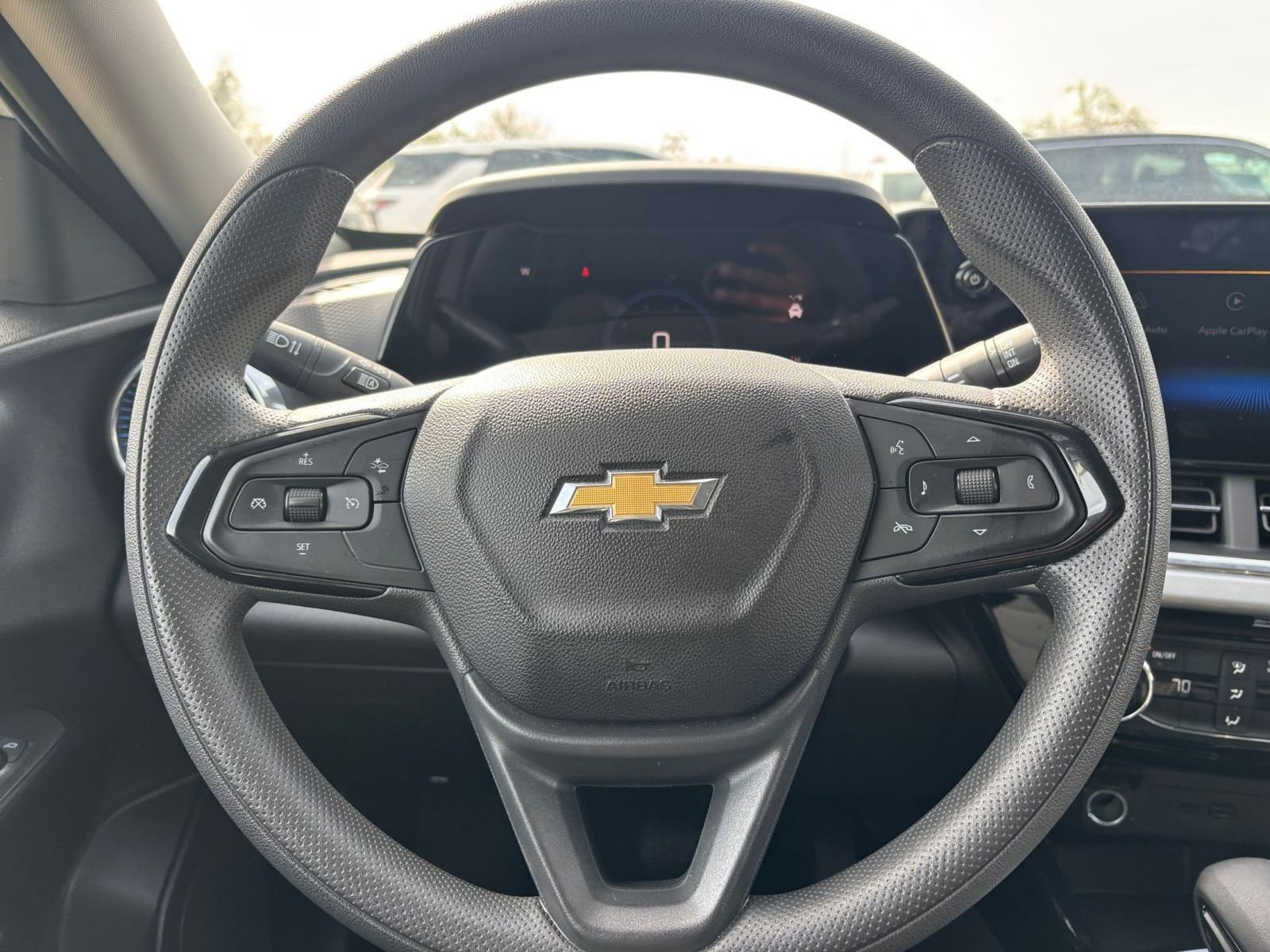 Thumbnail: 2025 Chevrolet Trax - 27