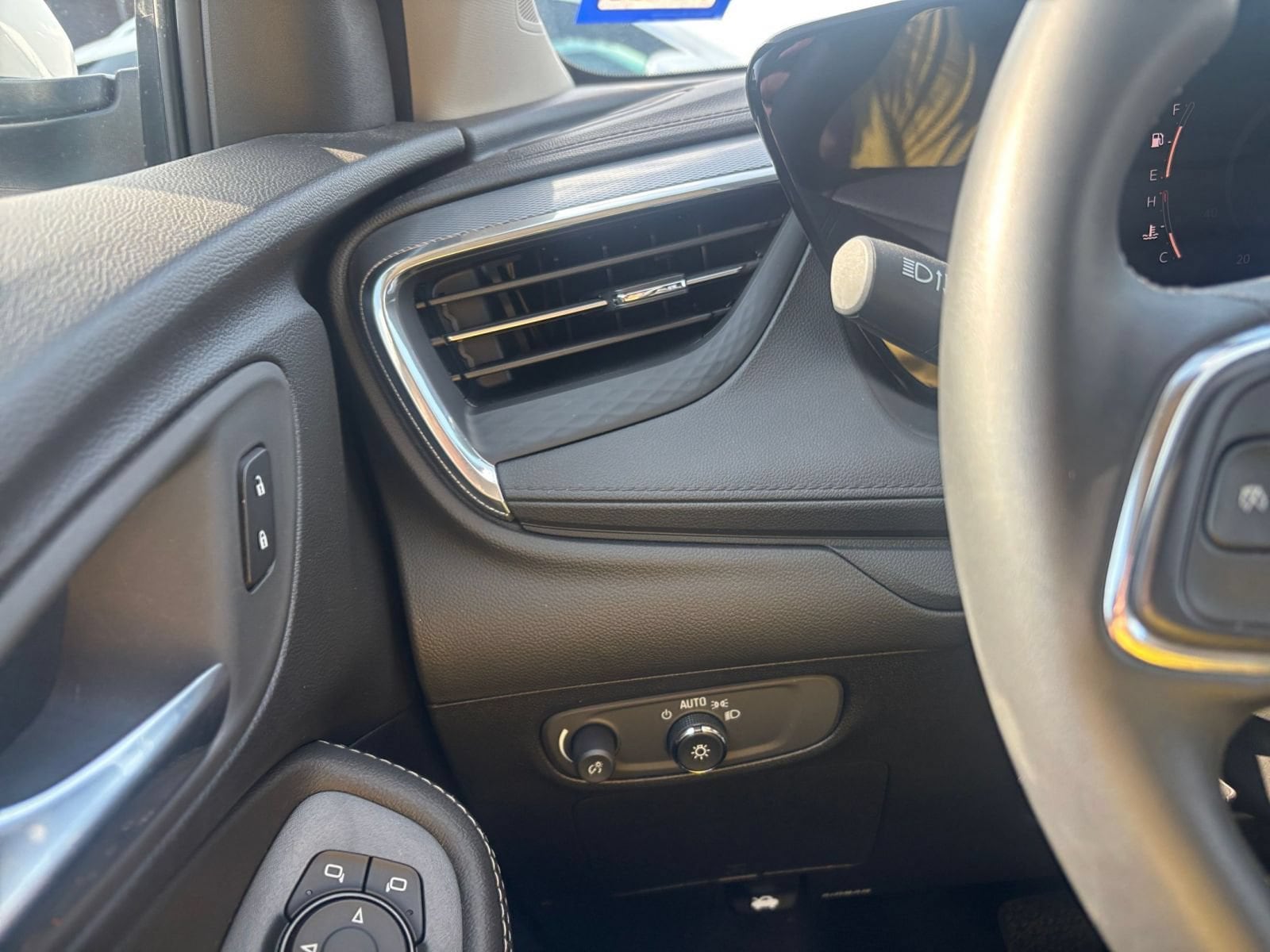 Thumbnail: 2026 Buick Encore GX - 32