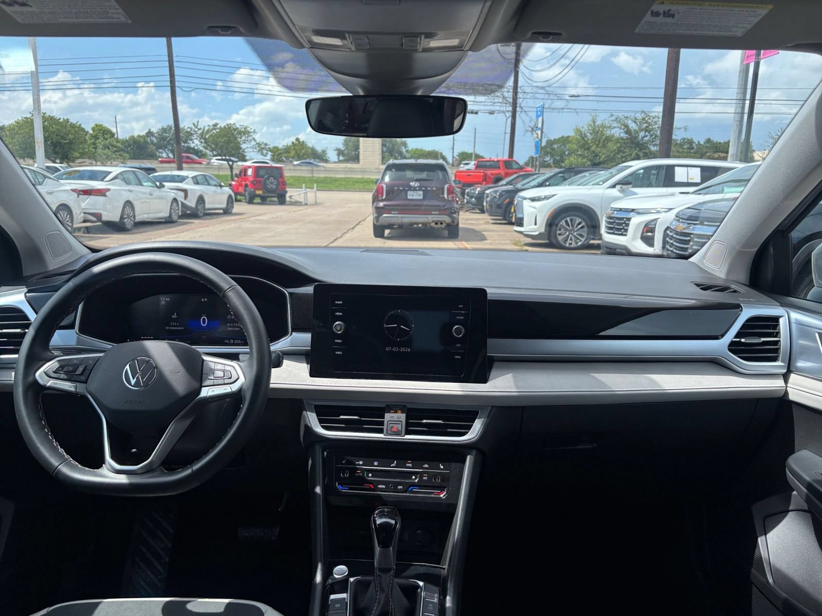 Thumbnail: 2025 Volkswagen Taos - 34