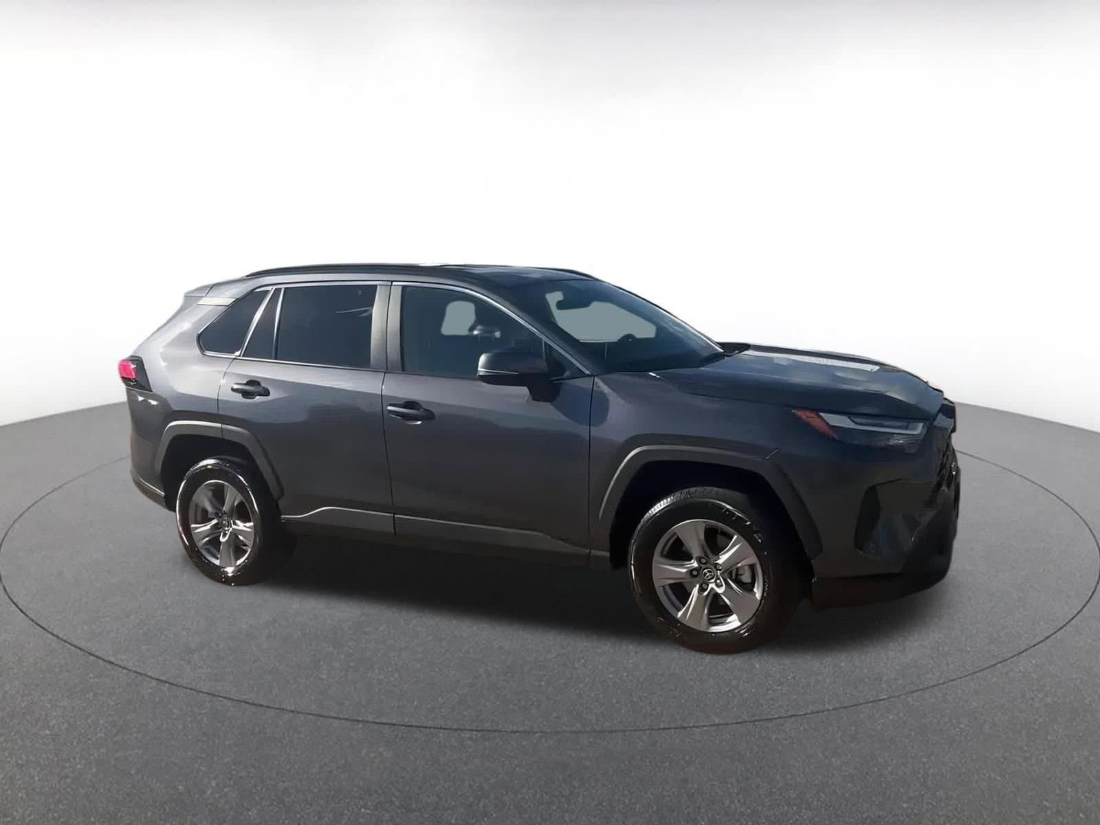 Thumbnail: 2025 Toyota RAV4 - 2