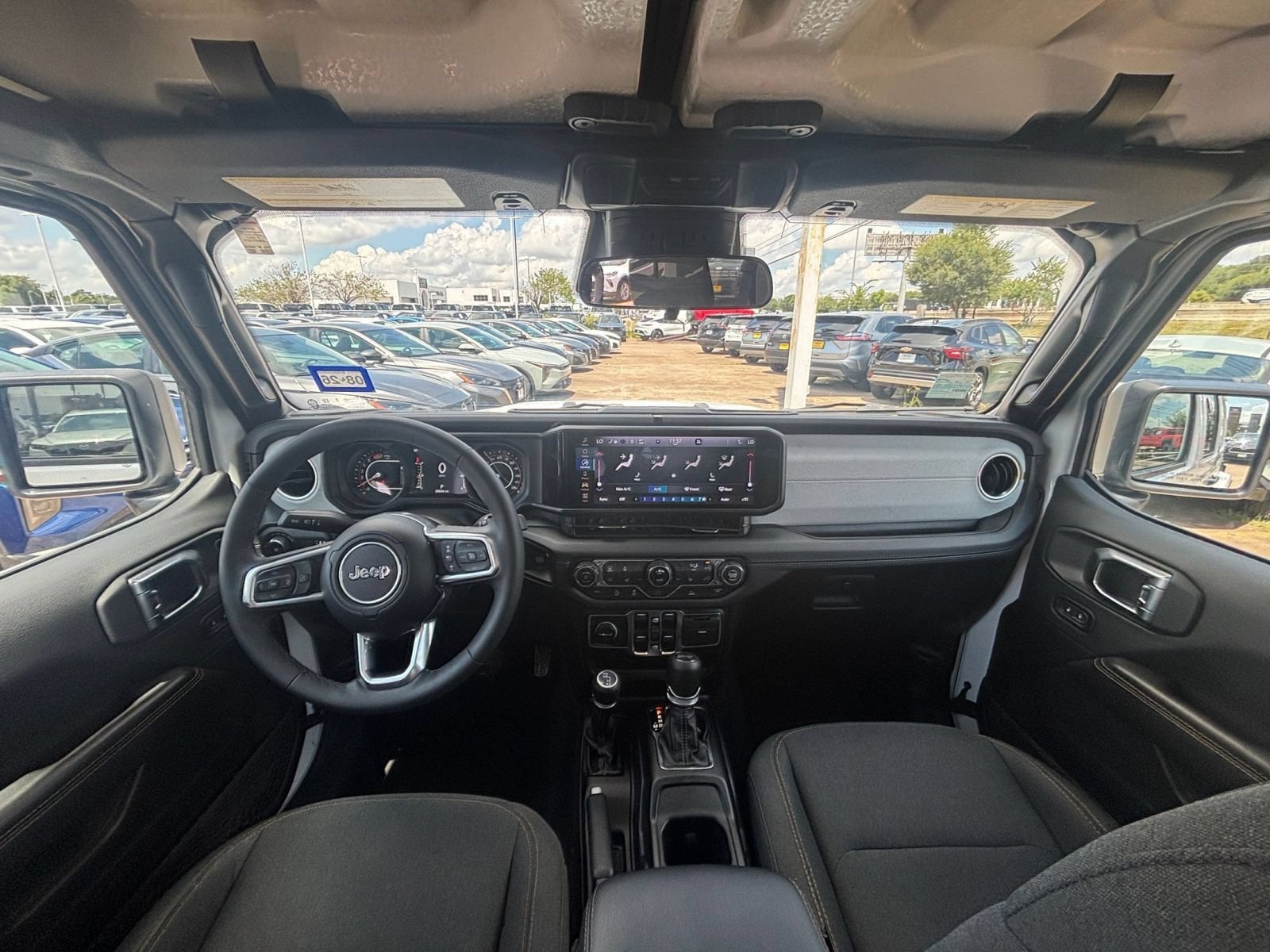 Thumbnail: 2025 Jeep Wrangler - 28