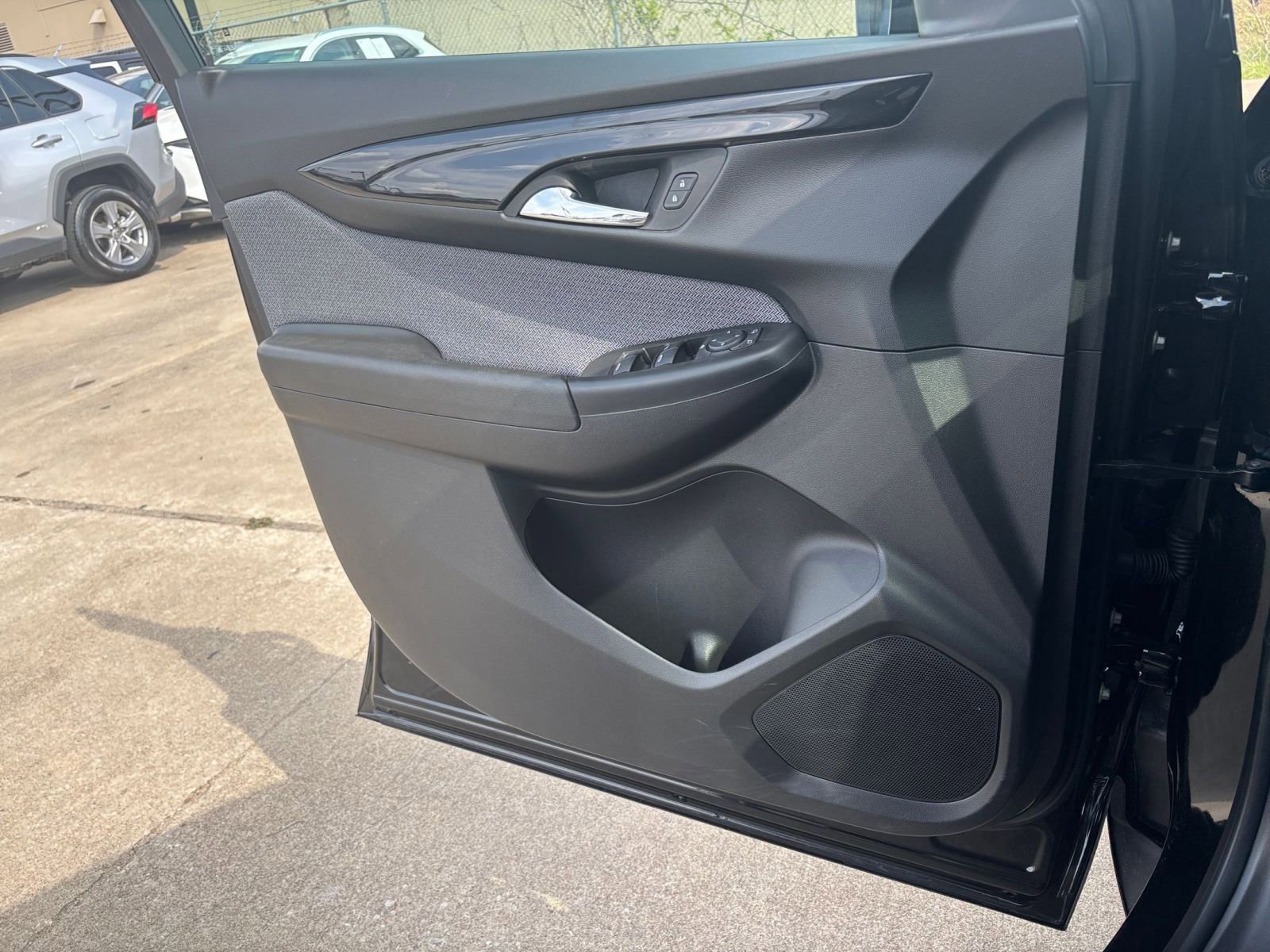 Thumbnail: 2025 Chevrolet TrailBlazer - 20