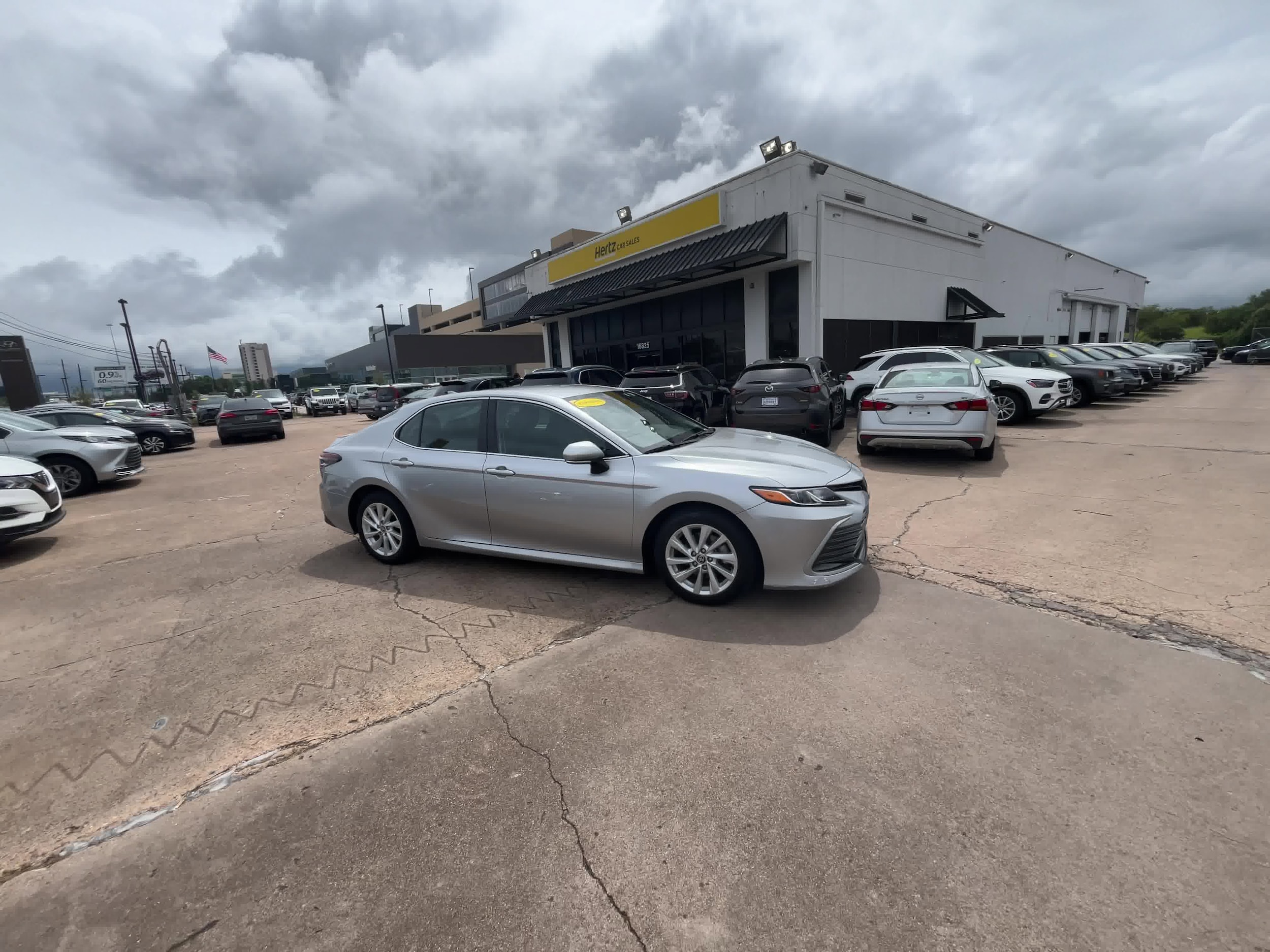 2023 Toyota Camry LE 5