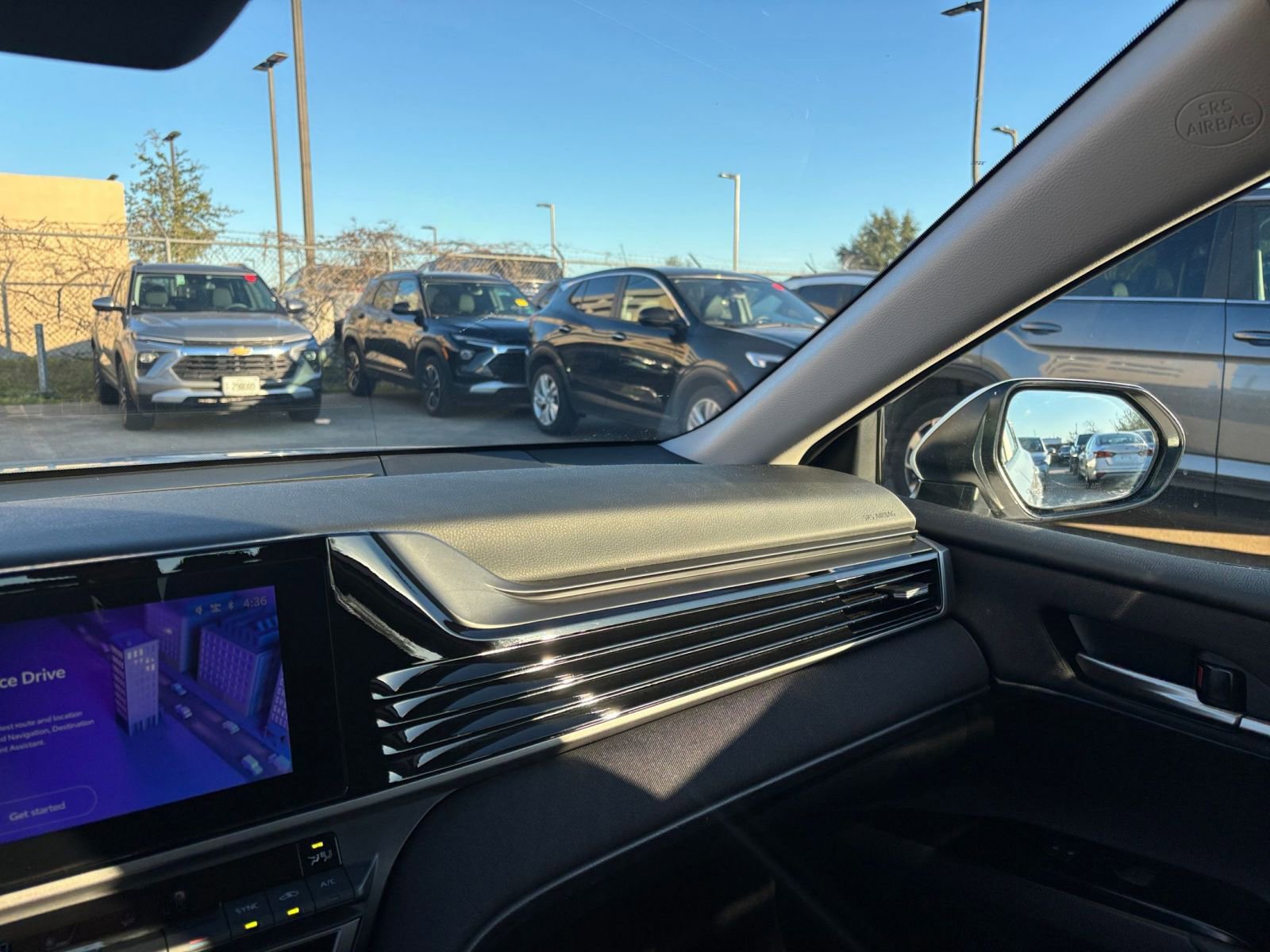 Thumbnail: 2025 Toyota Camry - 33