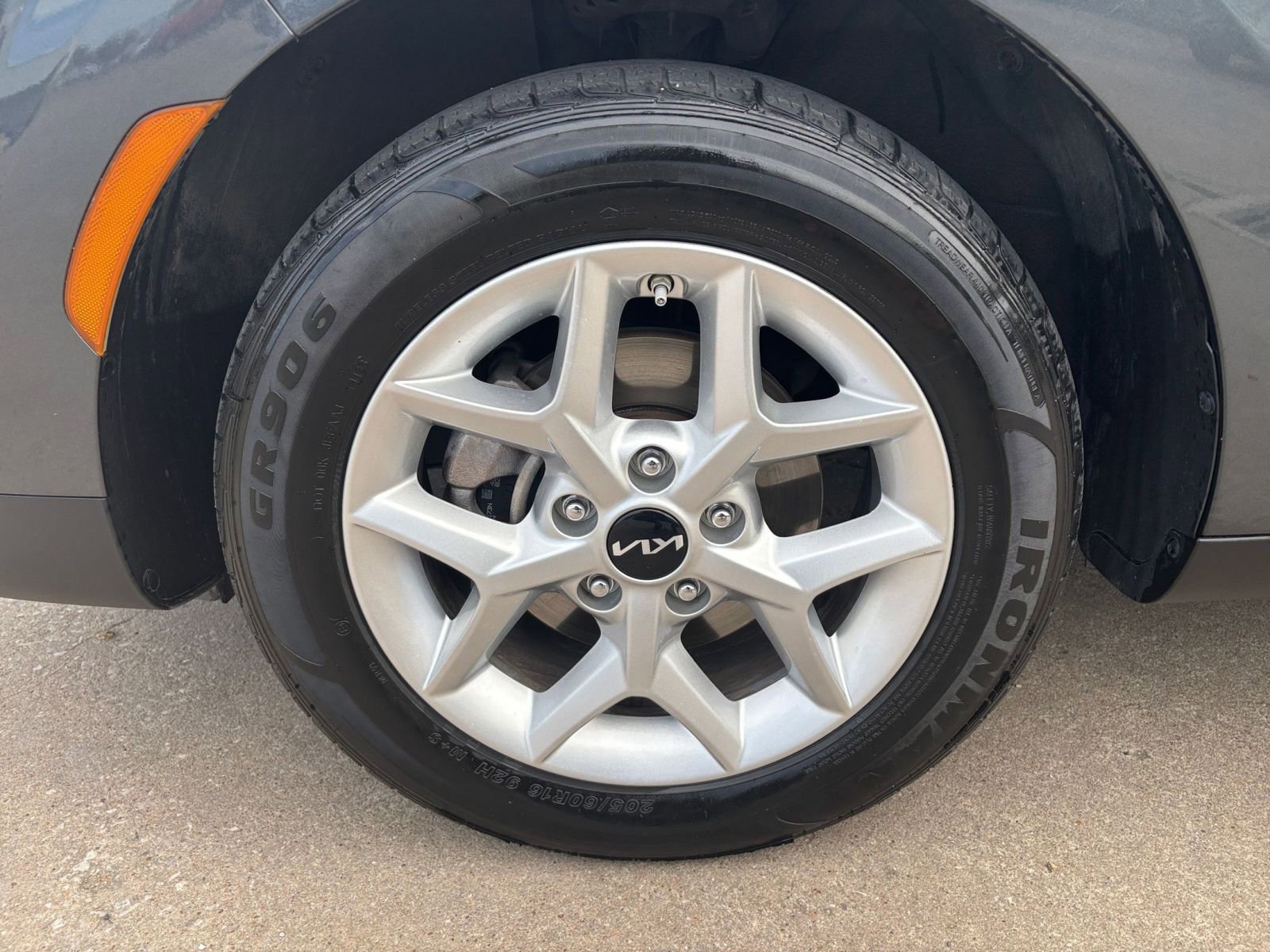 2023 Kia Soul LX 22