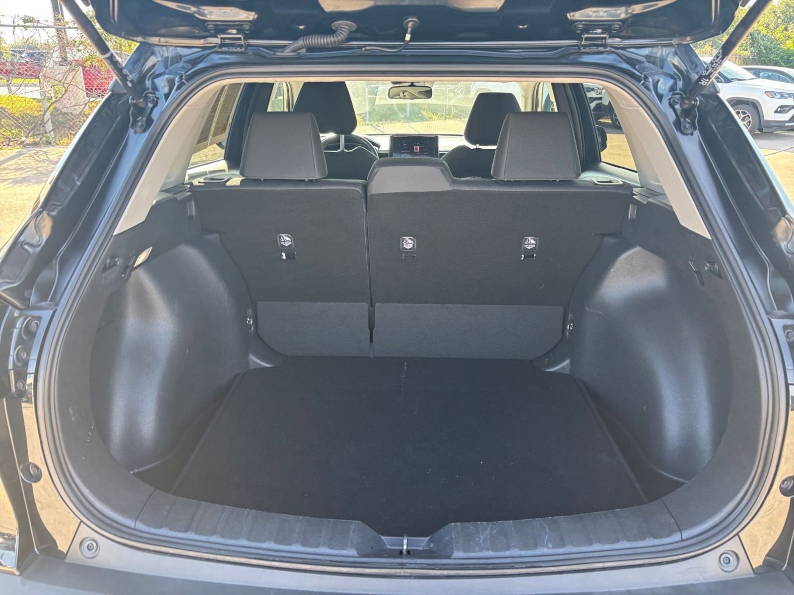 Thumbnail: 2025 Toyota Corolla Cross - 29