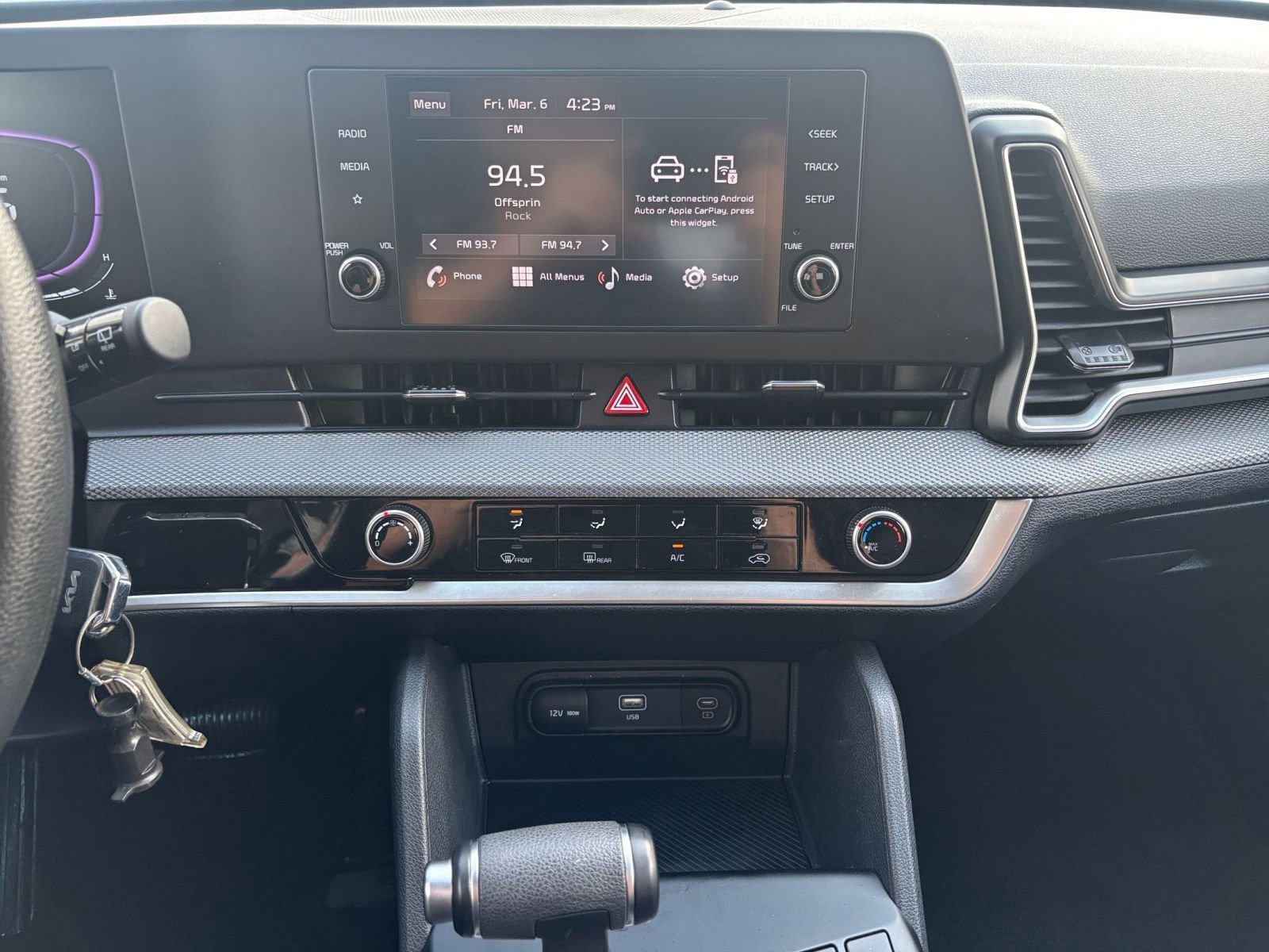 Thumbnail: 2025 Kia Sportage - 17