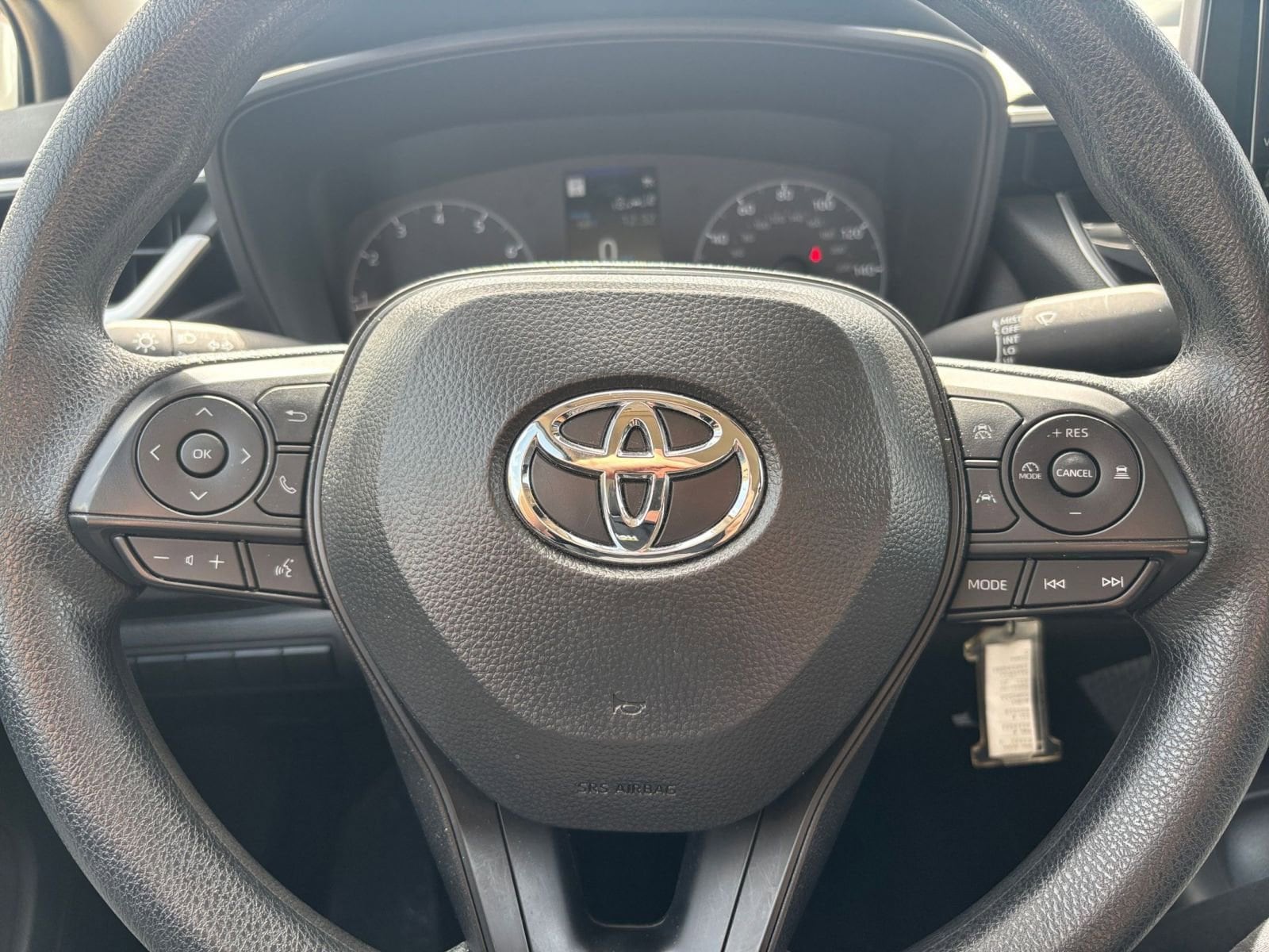 Thumbnail: 2025 Toyota Corolla - 25