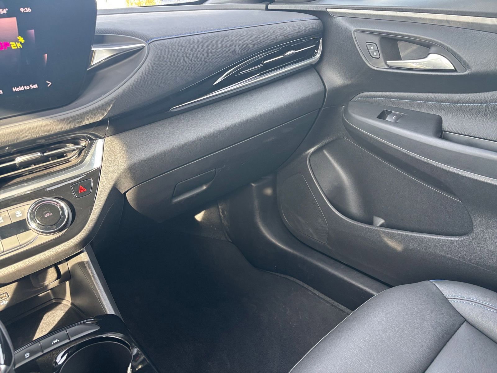 Thumbnail: 2025 Buick Envista - 33