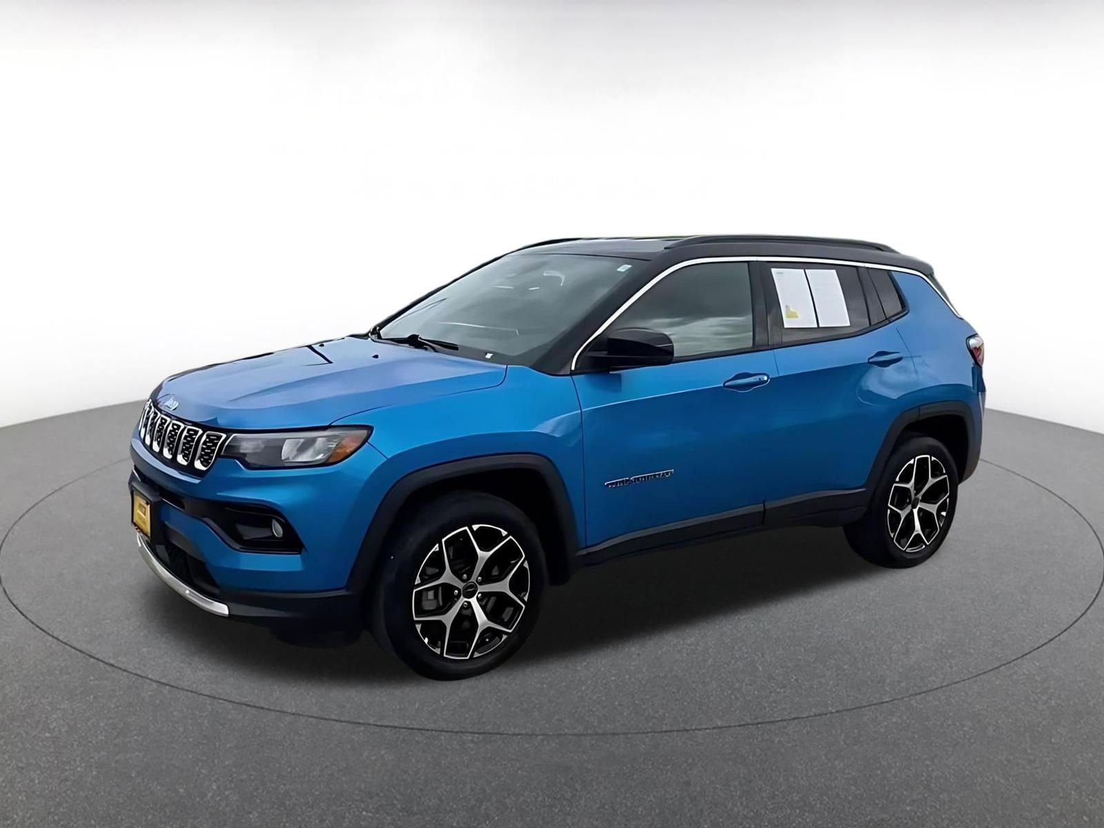 Thumbnail: 2025 Jeep Compass - 9