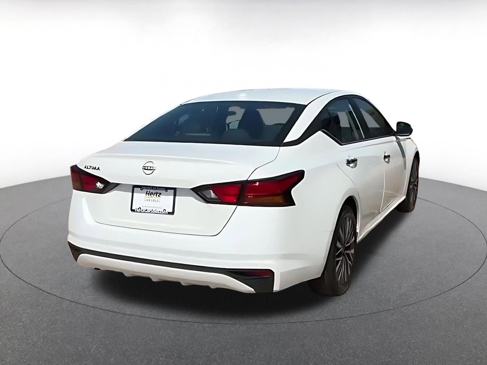 Thumbnail: 2025 Nissan Altima - 12