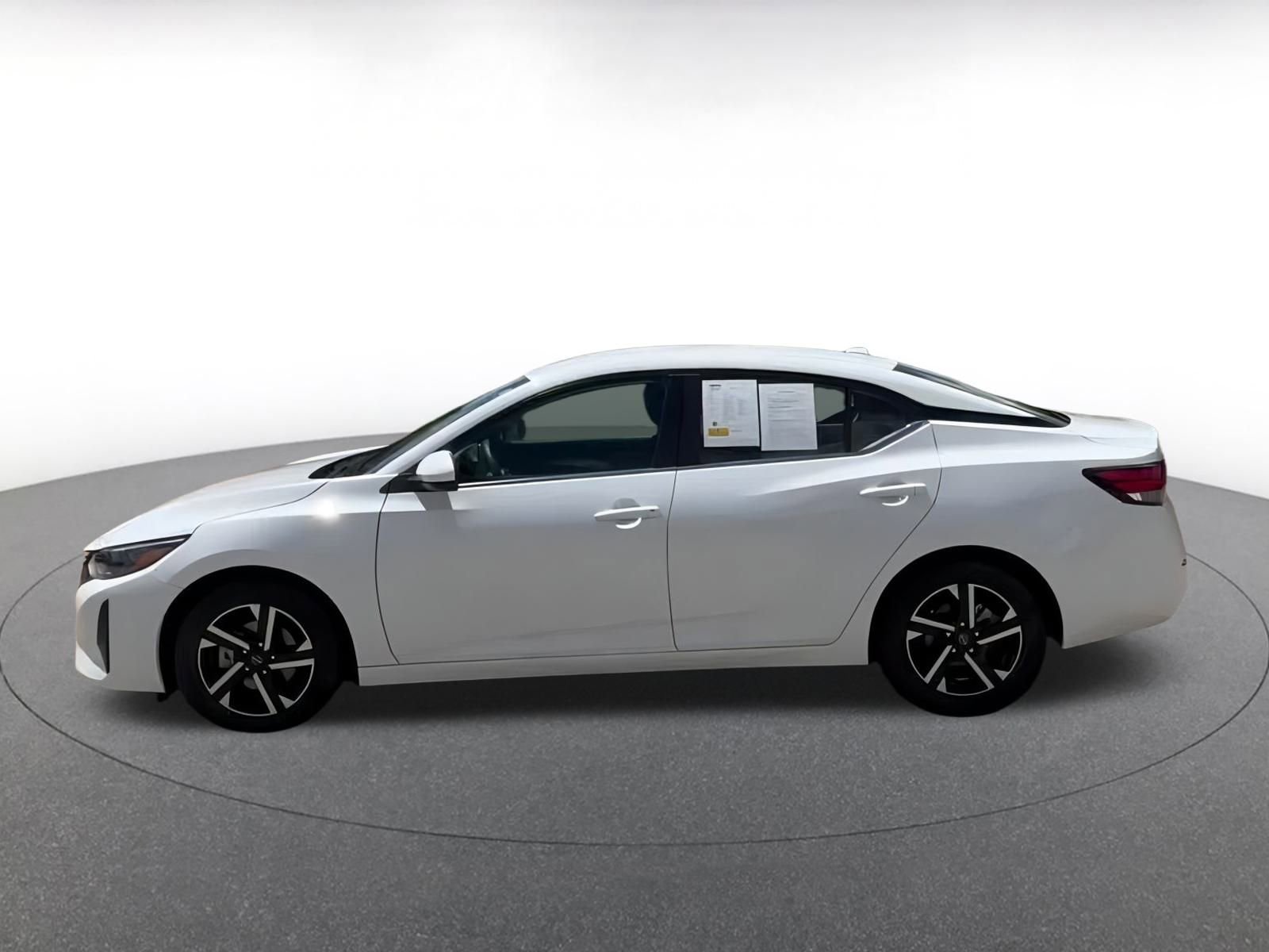 Thumbnail: 2024 Nissan Sentra - 8