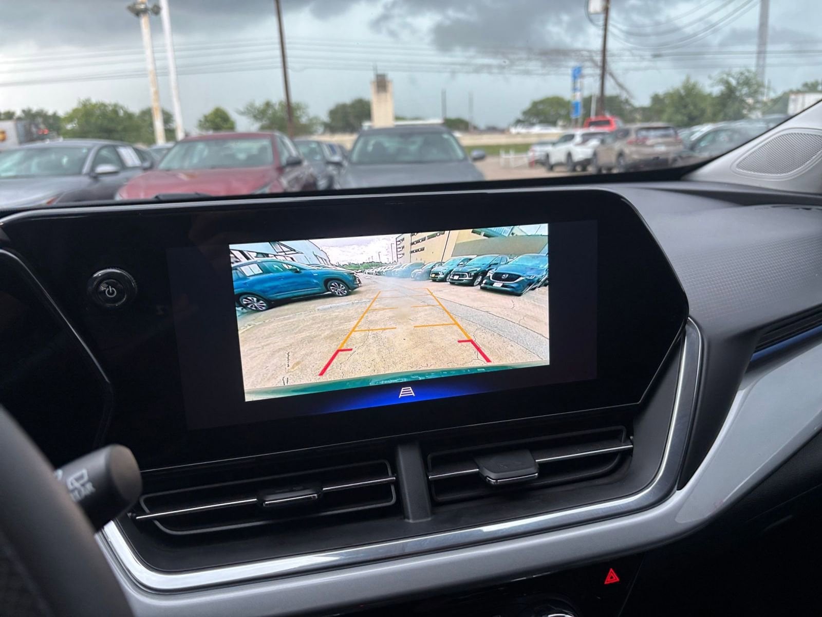 Thumbnail: 2025 Chevrolet Trax - 22