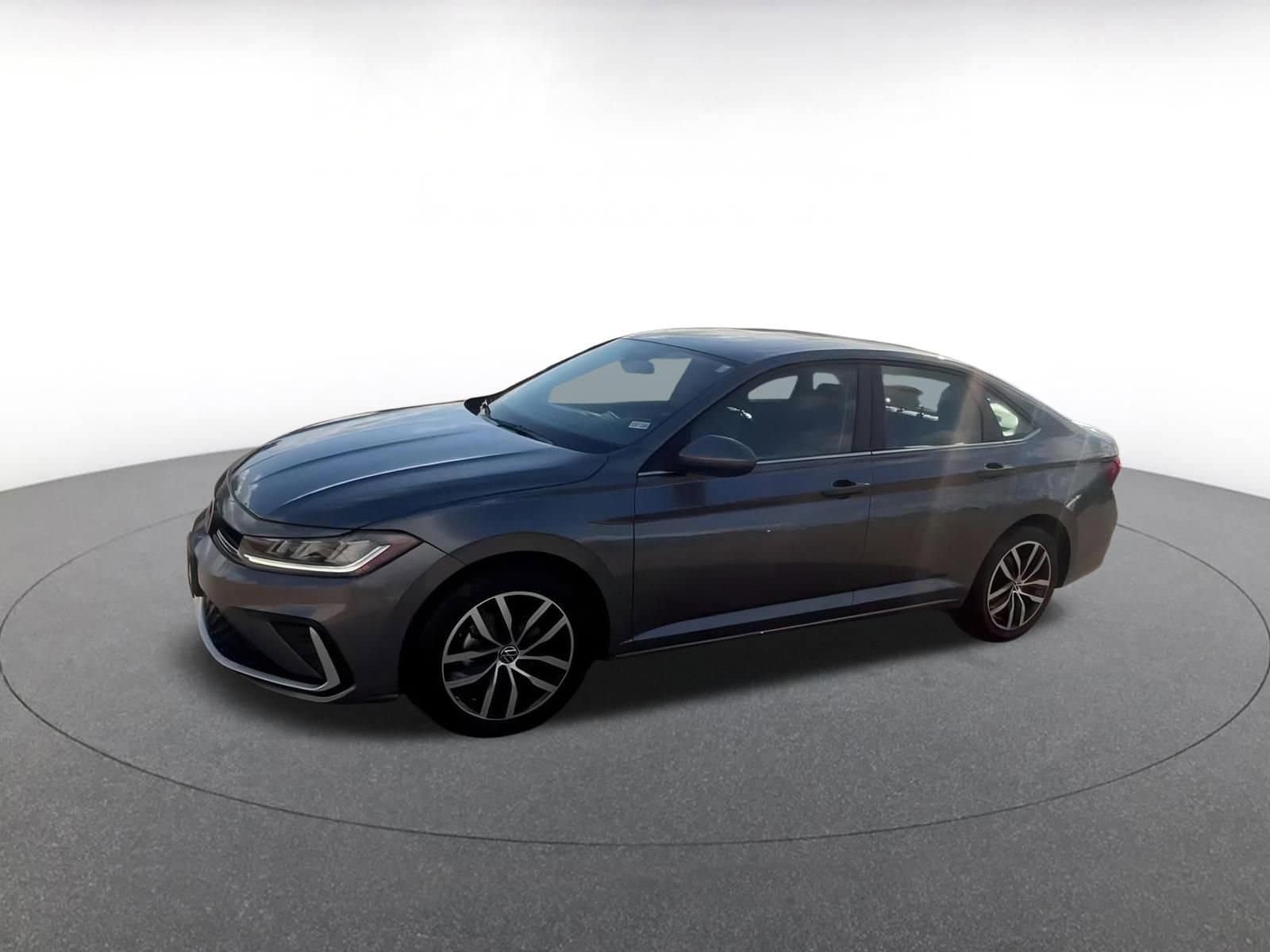 Thumbnail: 2025 Volkswagen Jetta - 8