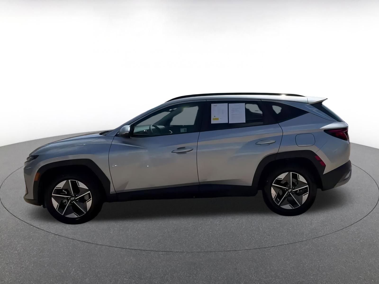 Thumbnail: 2025 Hyundai Tucson - 9