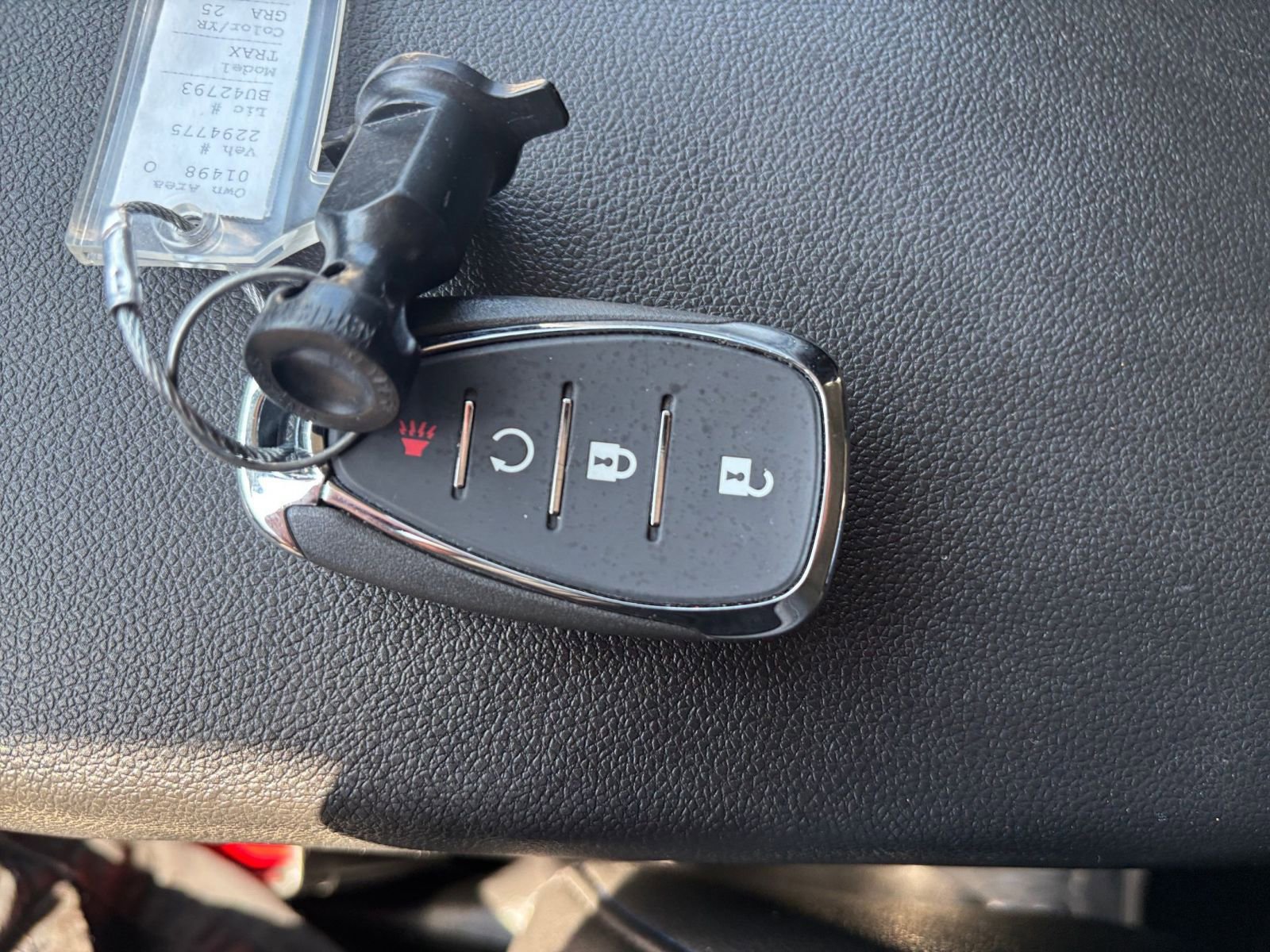 Thumbnail: 2025 Chevrolet Trax - 21