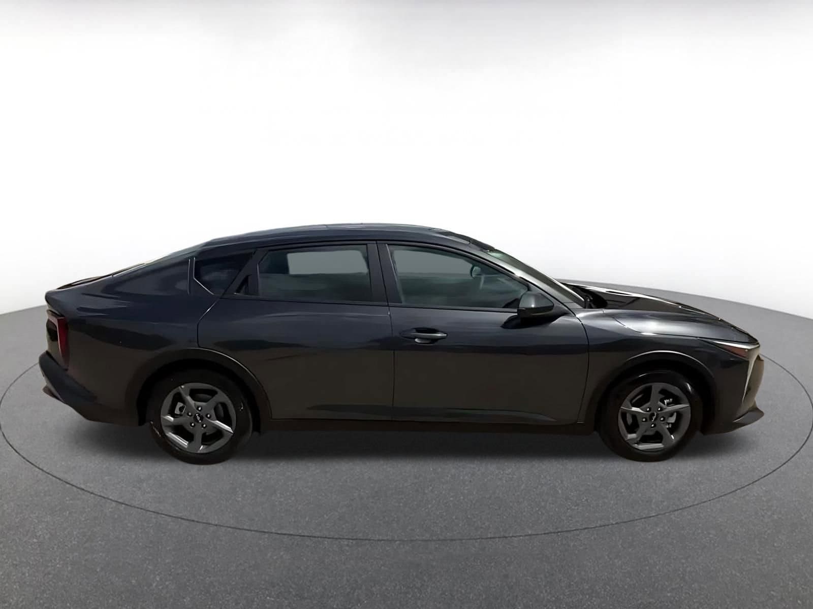 Thumbnail: 2025 Kia K4 - 14