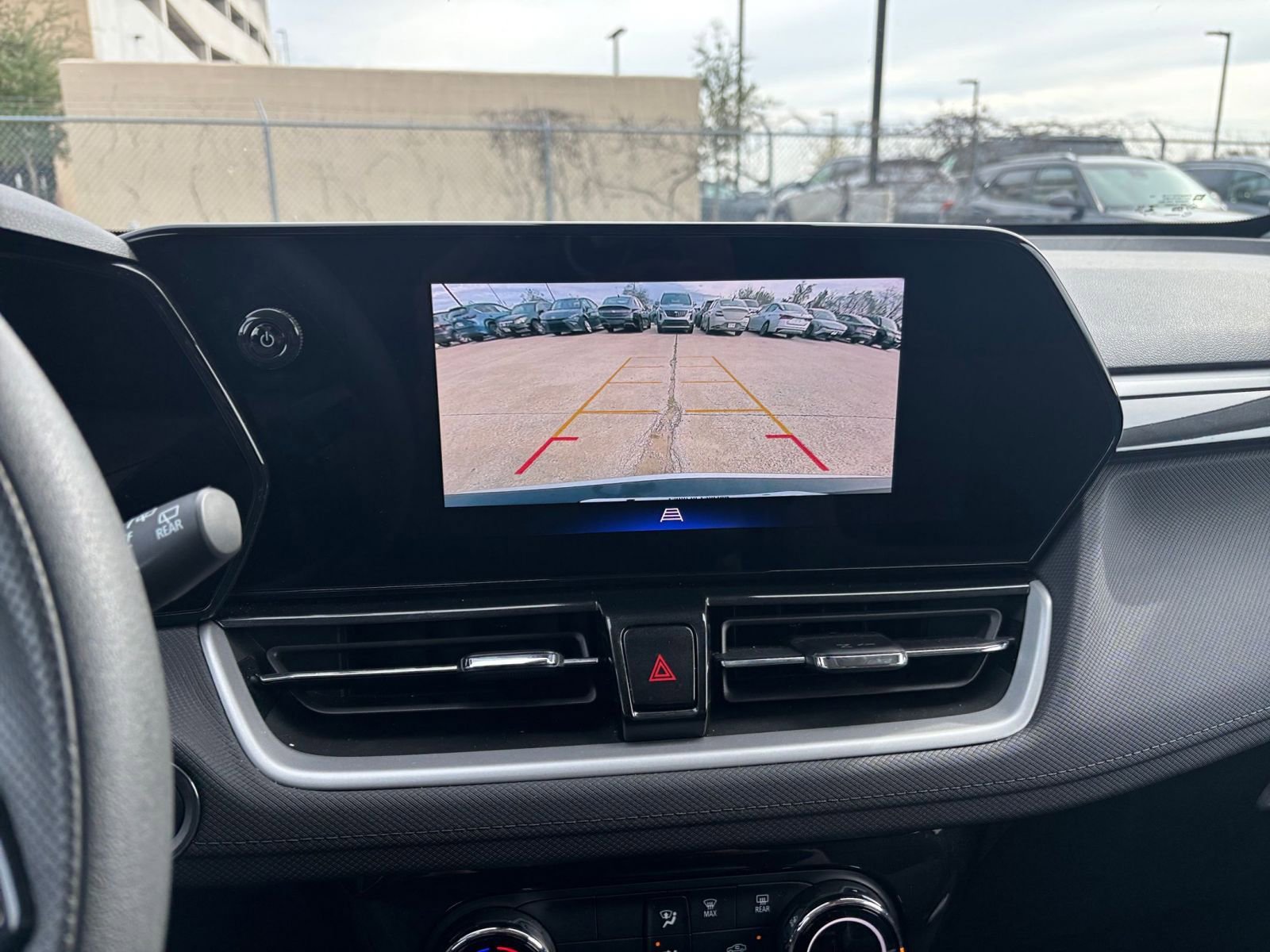 Thumbnail: 2025 Chevrolet TrailBlazer - 17