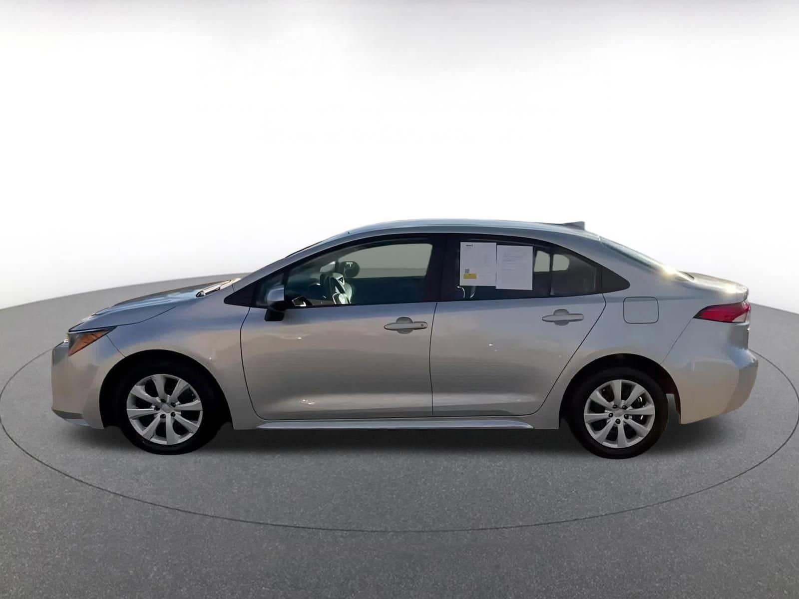 Thumbnail: 2025 Toyota Corolla - 8