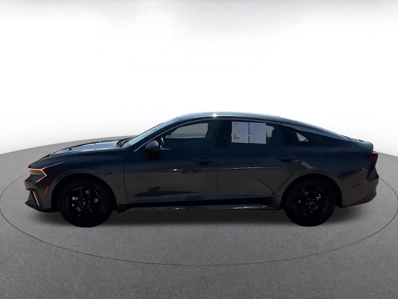 Thumbnail: 2025 Kia K5 - 9