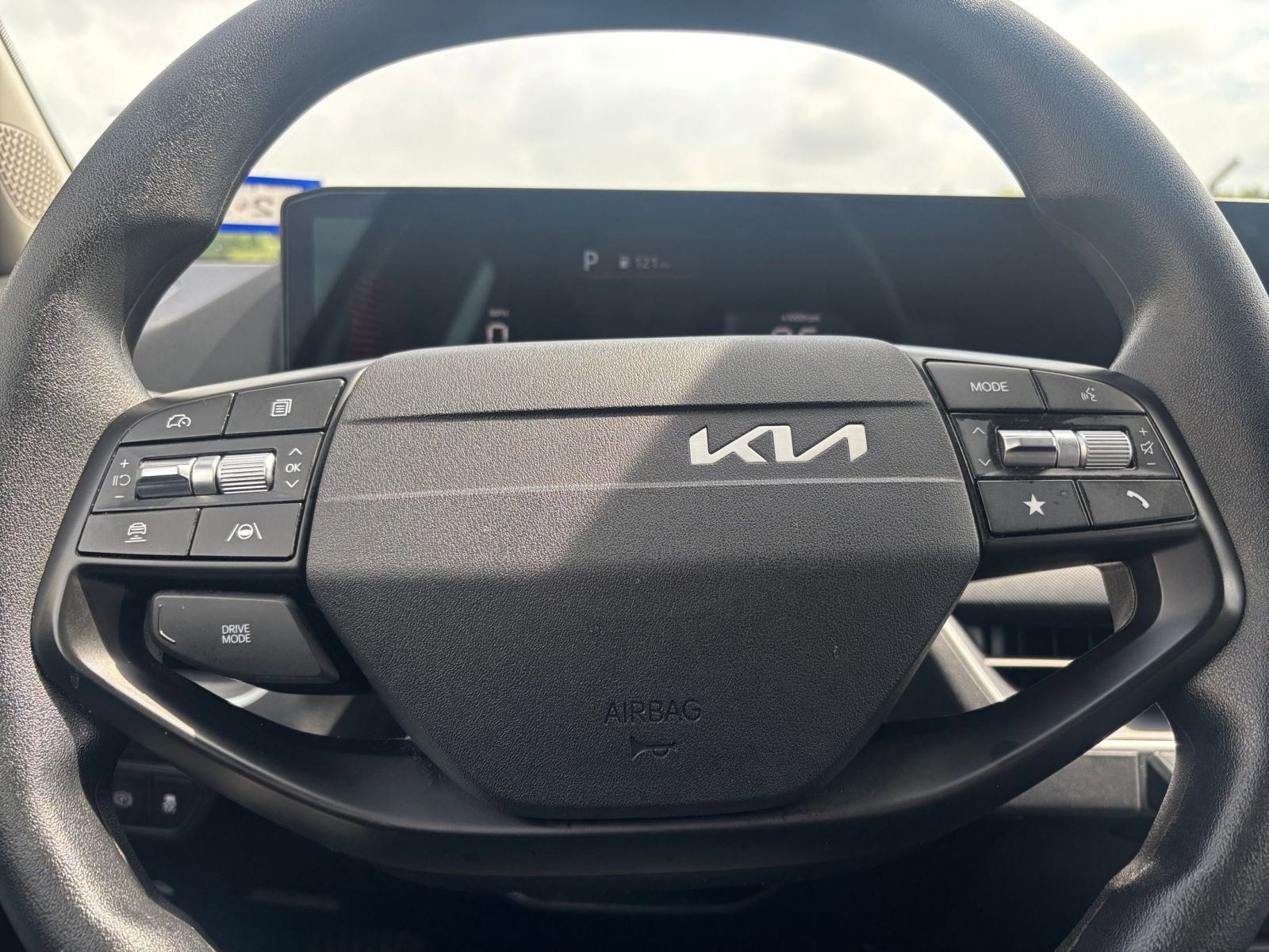 Thumbnail: 2025 Kia K4 - 27