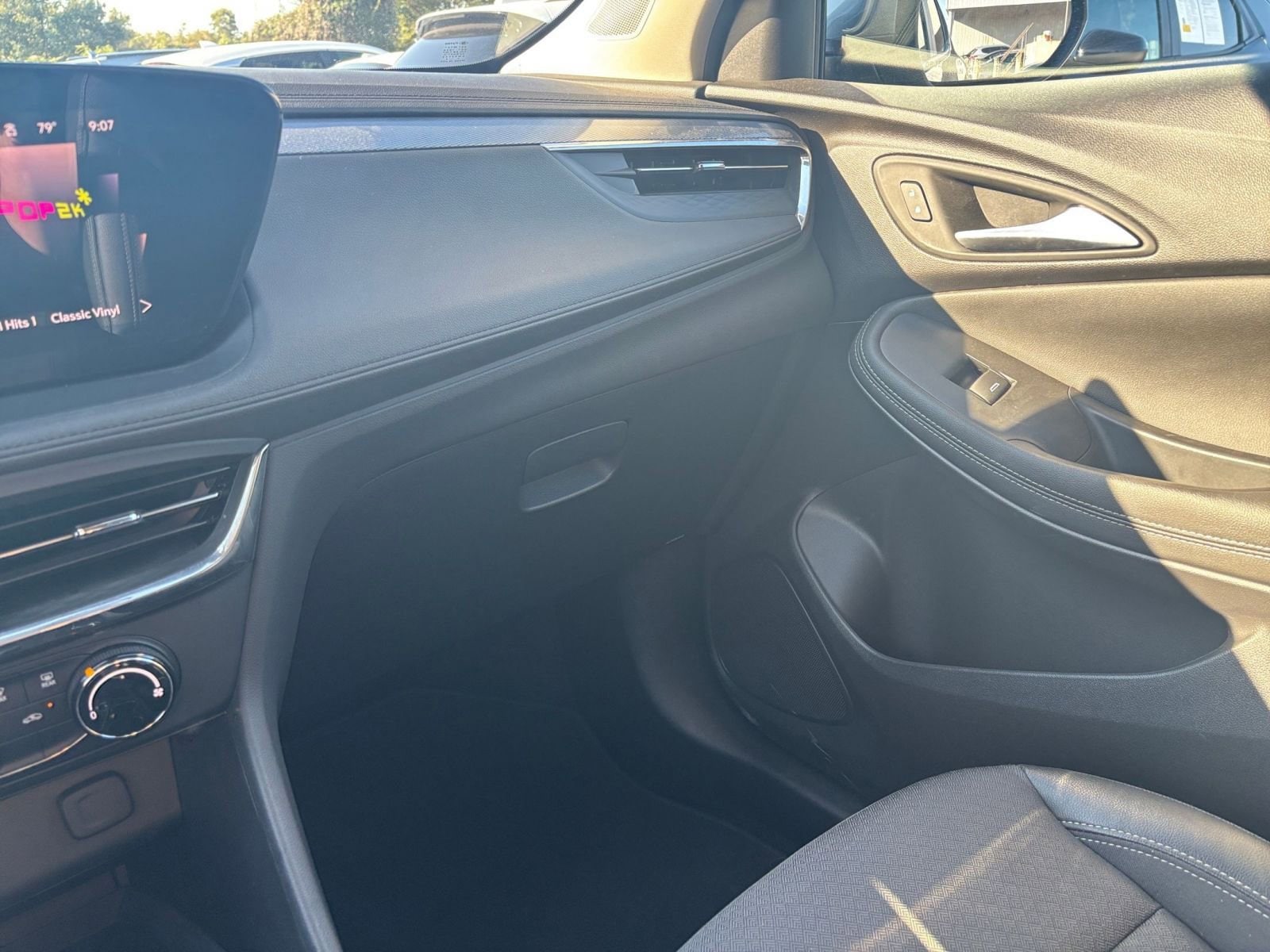 Thumbnail: 2025 Buick Encore GX - 33