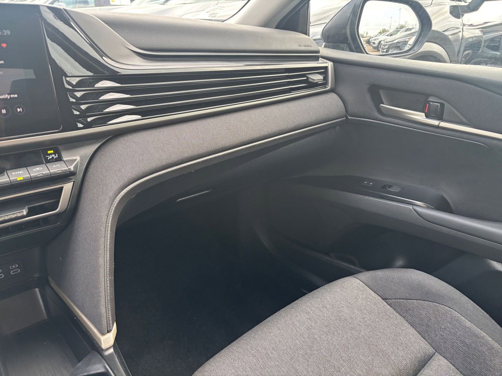 Thumbnail: 2025 Toyota Camry - 34