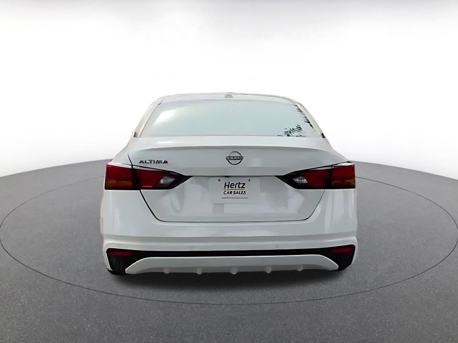 Thumbnail: 2025 Nissan Altima - 12