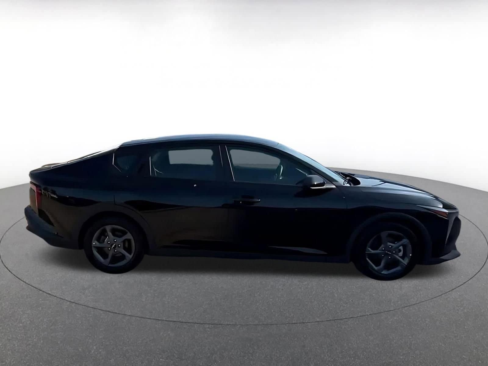 Thumbnail: 2025 Kia K4 - 16