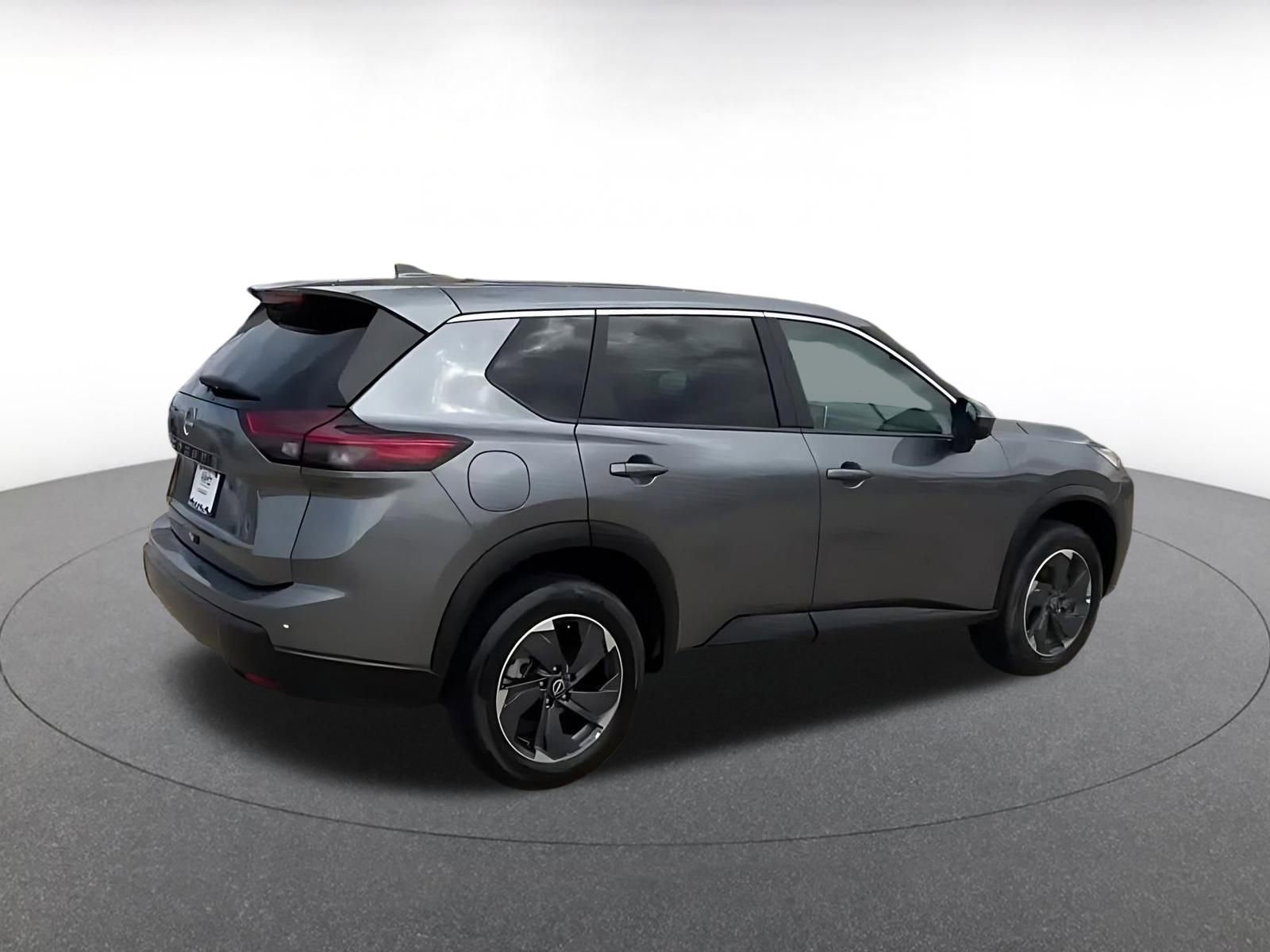 Thumbnail: 2025 Nissan Rogue - 15