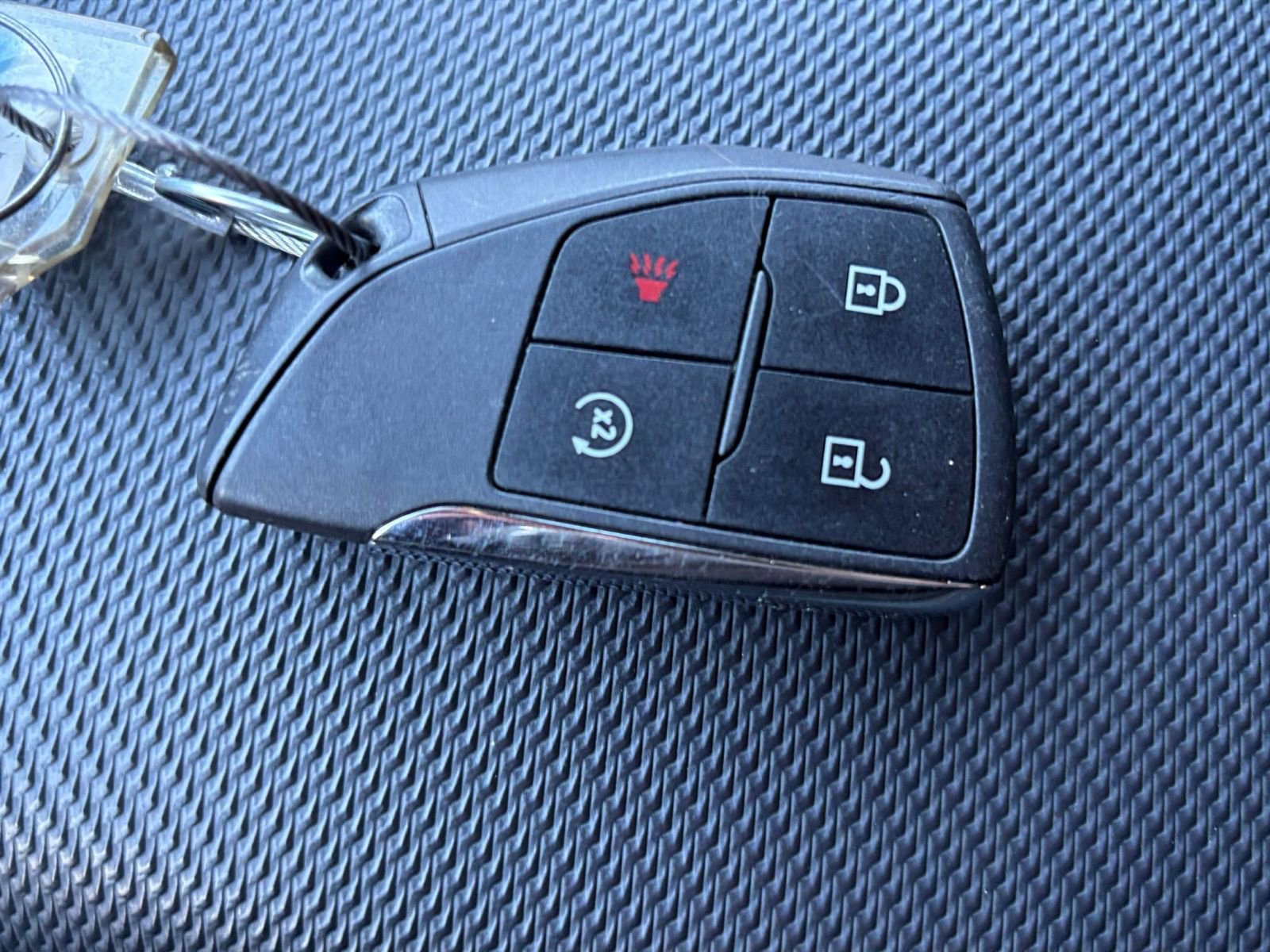 Thumbnail: 2025 Chevrolet Equinox - 25