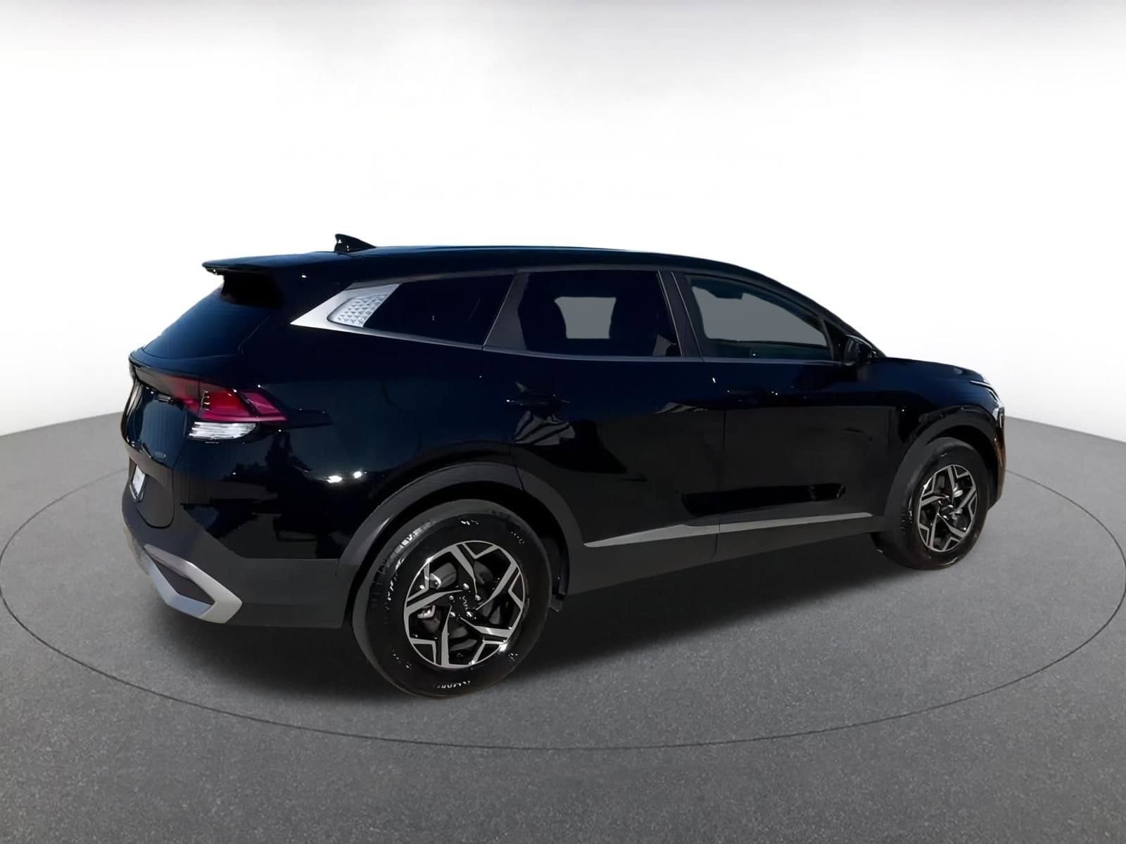 Thumbnail: 2025 Kia Sportage - 14