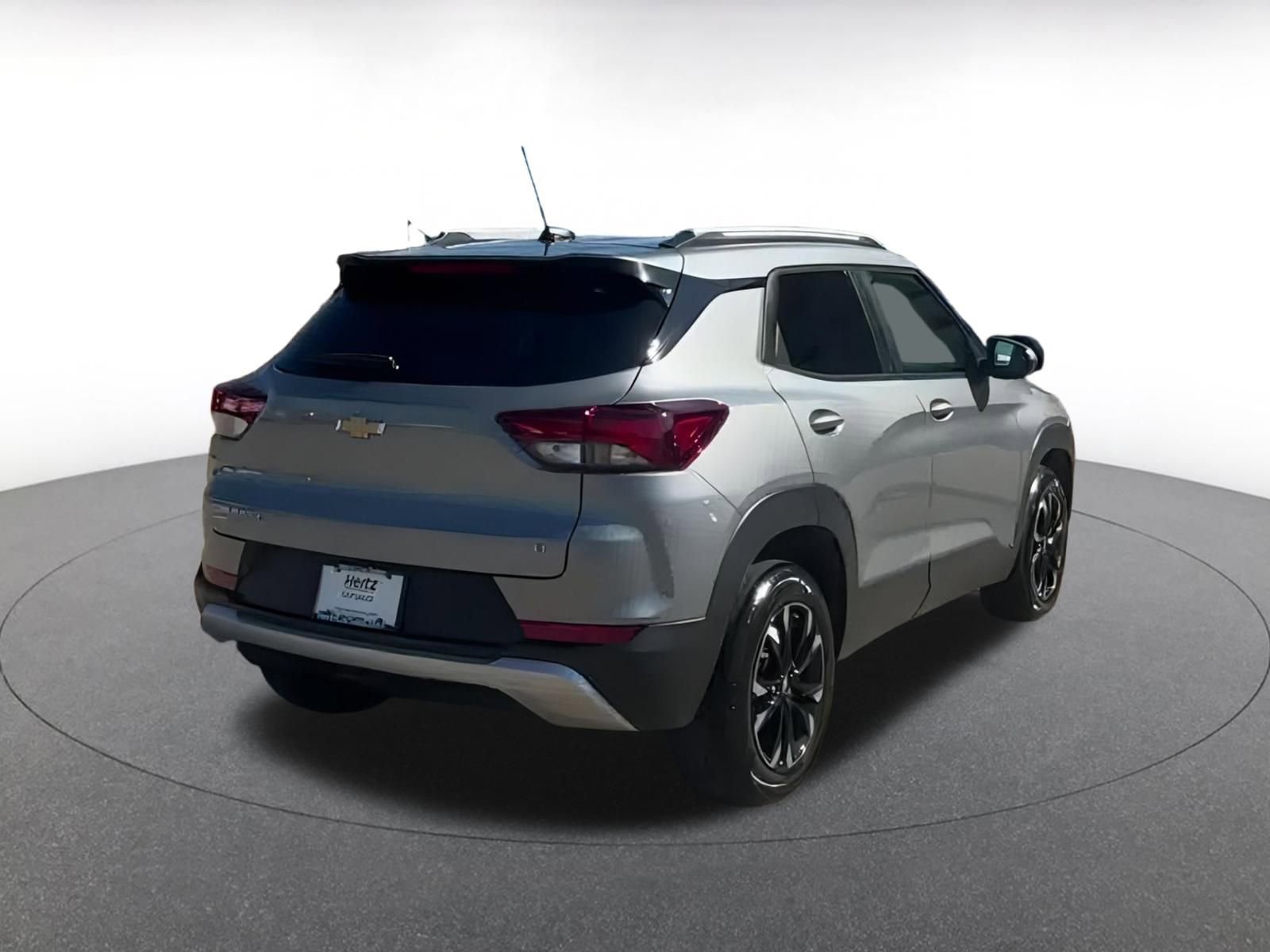 Thumbnail: 2023 Chevrolet TrailBlazer - 11