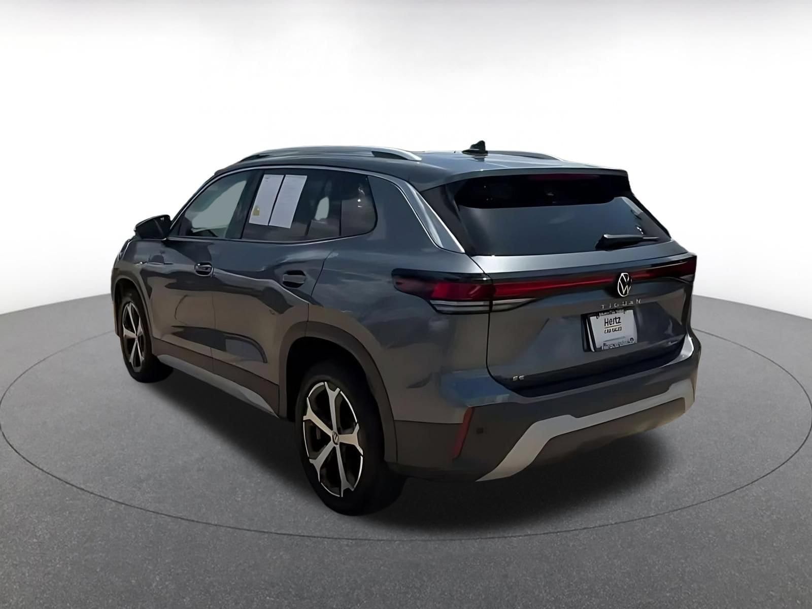 Thumbnail: 2026 Volkswagen Tiguan - 10
