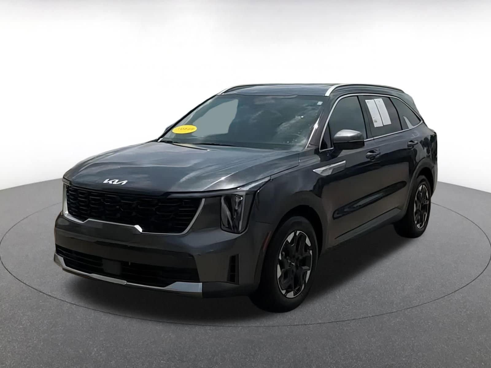 2024 Kia Sorento S 6