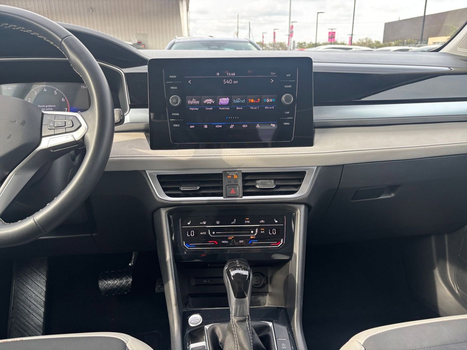 Thumbnail: 2025 Volkswagen Taos - 17