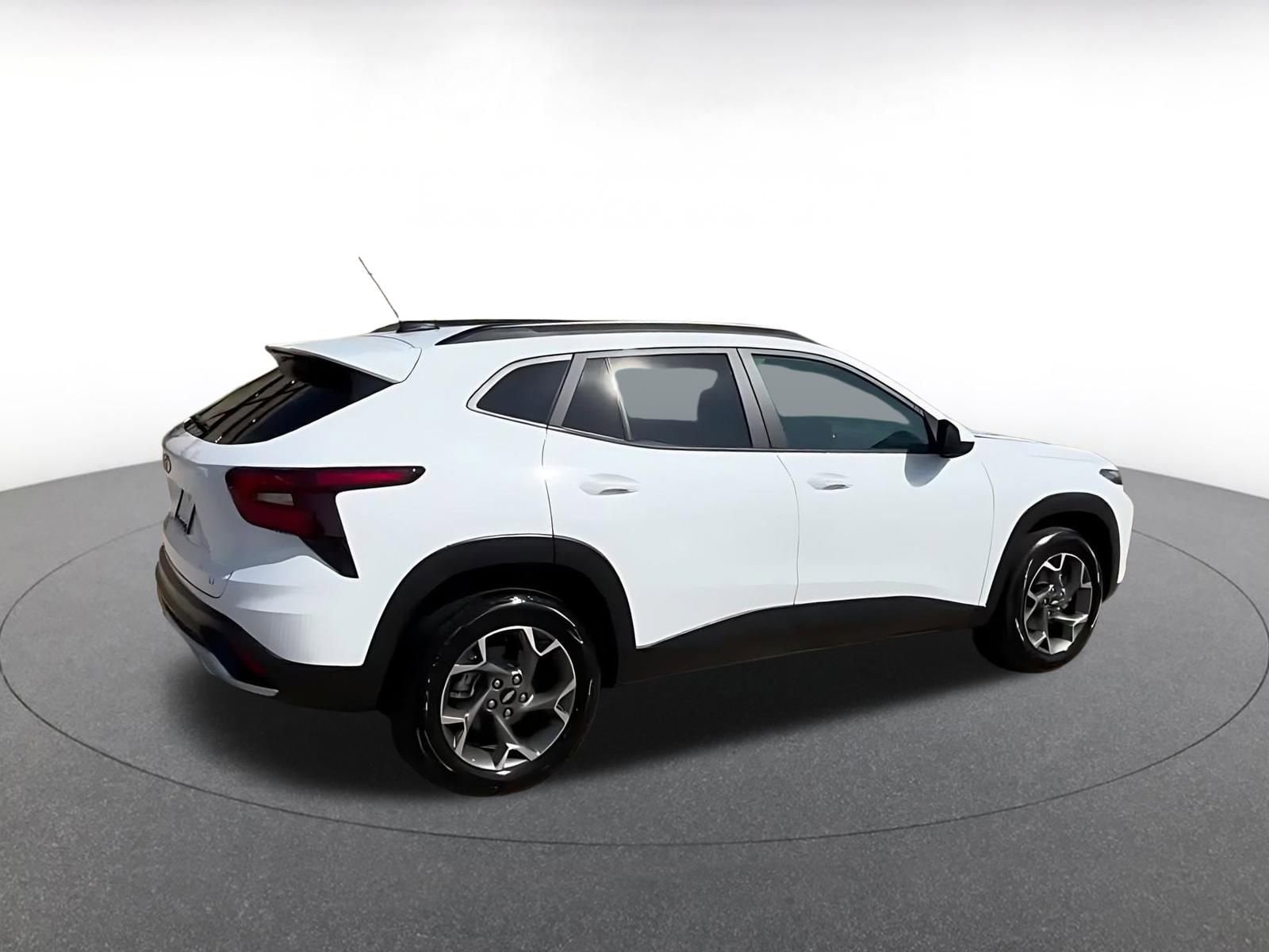 Thumbnail: 2025 Chevrolet Trax - 12